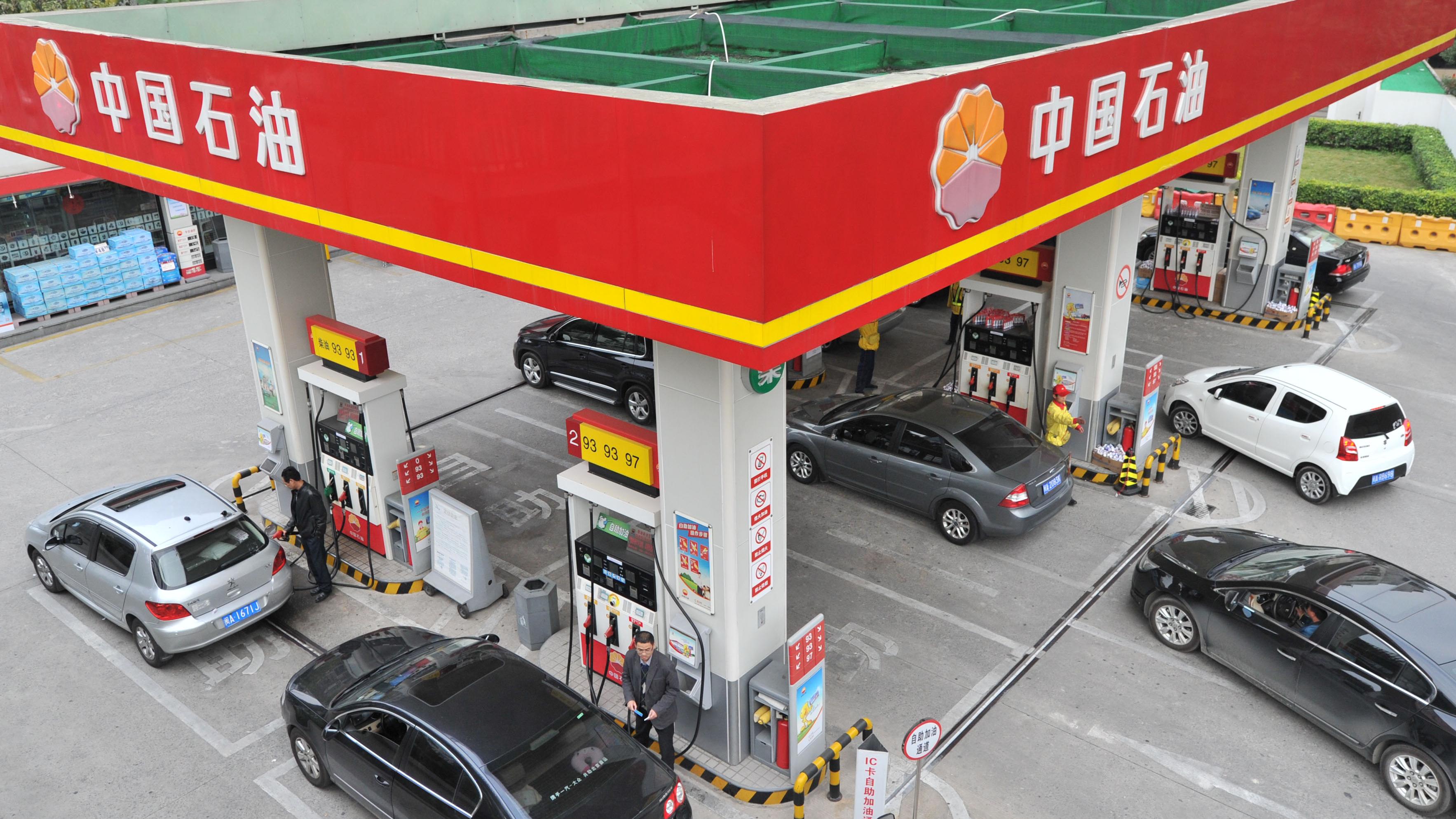 逆市中三桶油造好