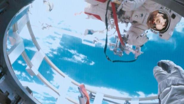 神舟十九號航天員出艙9小時　刷新活動時長紀錄