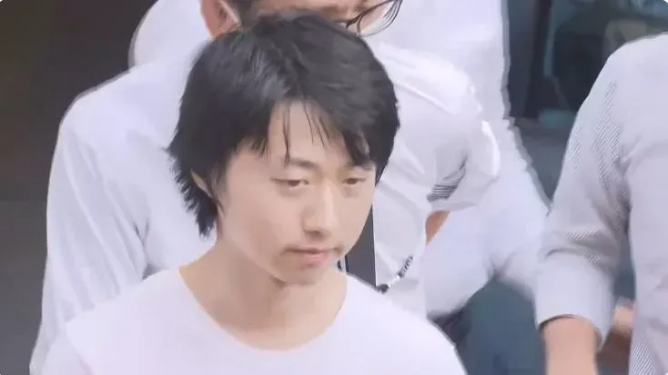 中國留學生涉5月塗鴉靖國神社　認罪判囚8個月