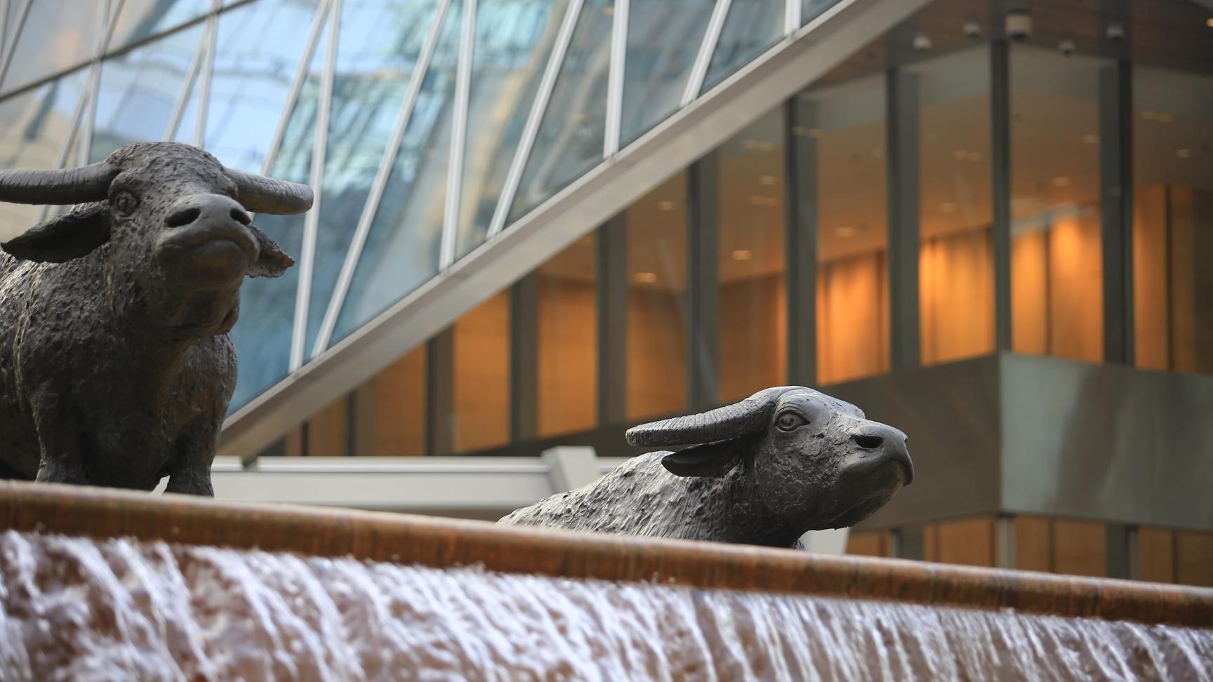 港股收市｜恒指尾市衝高 收市倒升548點重越二萬 創1個月高