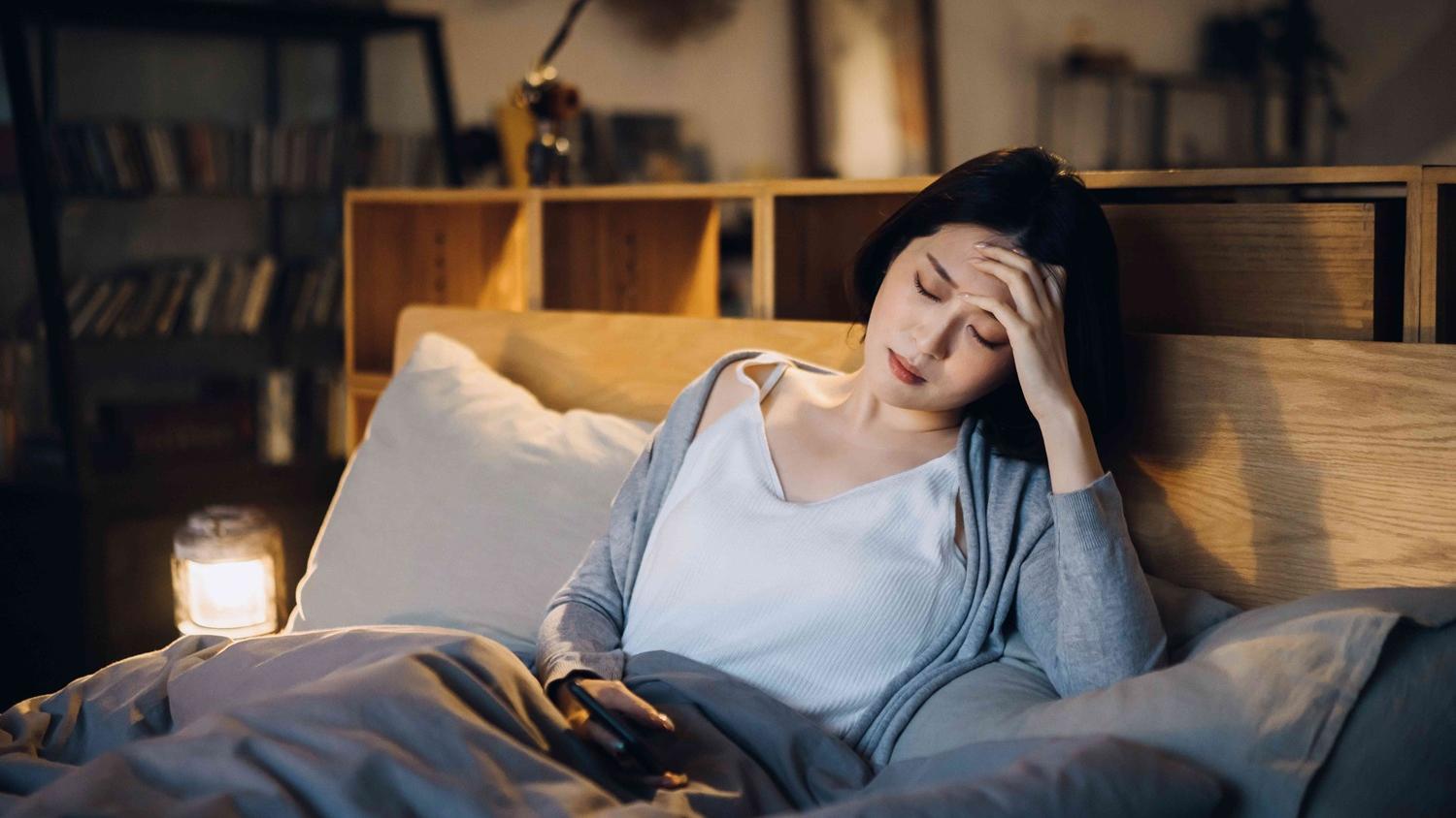 過去會認為患有缺鐵性貧血，就應該多補充鐵劑，基隆長庚醫院胃腸肝膽科主治醫生錢政弘指出，缺鐵性貧血患者頻繁補充鐵劑，其實並沒有比較好！