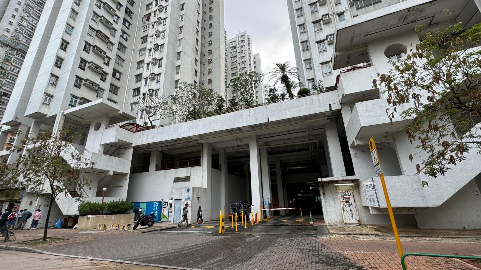 上水順欣花園停車場201個車位逾億元成交