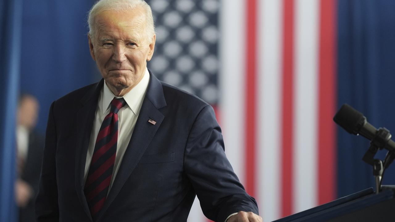 拜登卸任後可收兩份退休金，每年高達320萬。(AP)