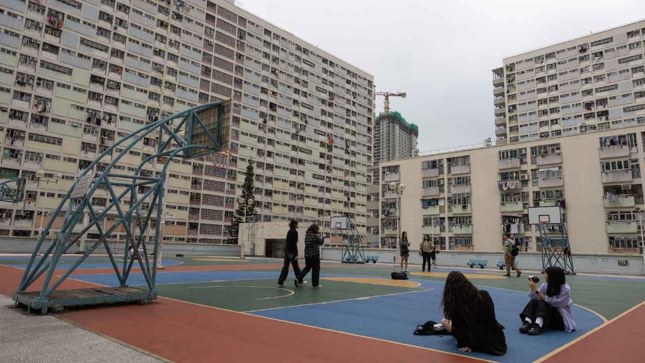 申訴公署抨濫用公屋檢控率僅達4.2% 提31項建促檢討策略 個案錯失檢控時效 網上出租靠市民舉報