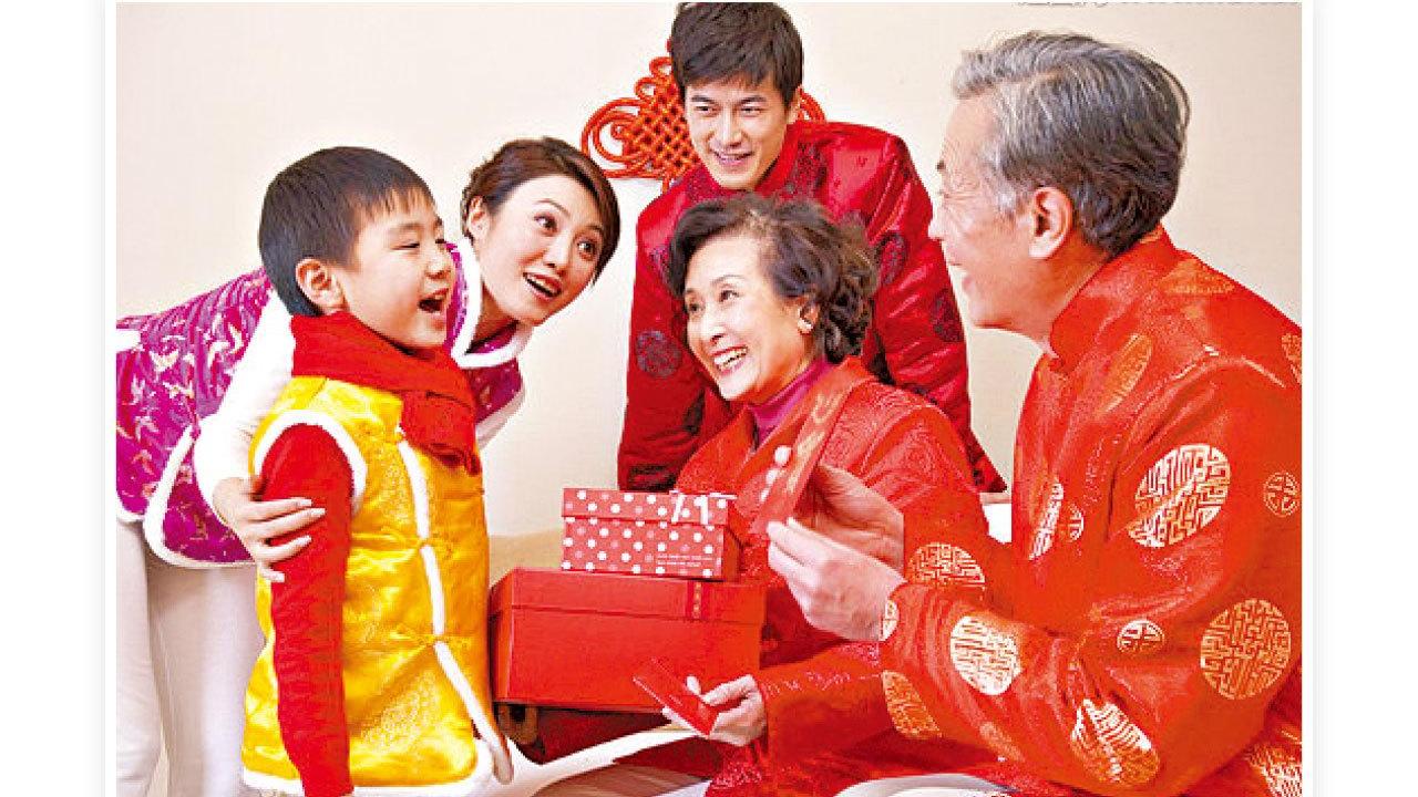 農曆新年2025｜點向外國同事拜年？　一文教你流利賀新歲！　附蛇年限定祝福語