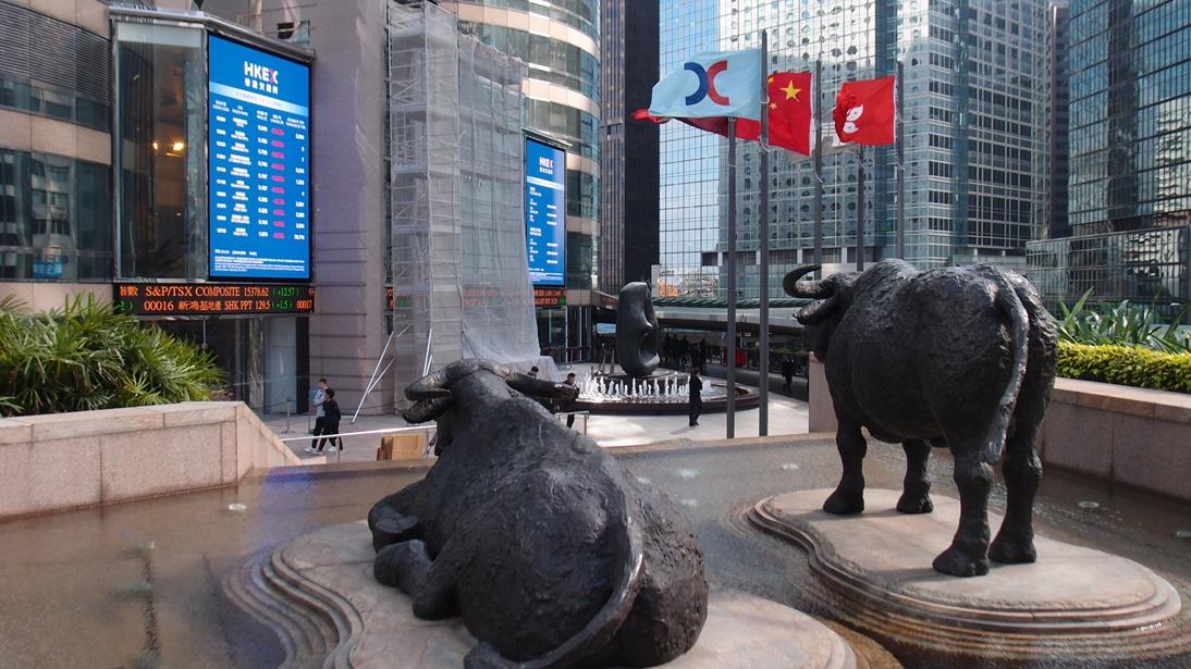 富途調查：34%⾼收⼊⼈⼠ 逾半收⼊做投資