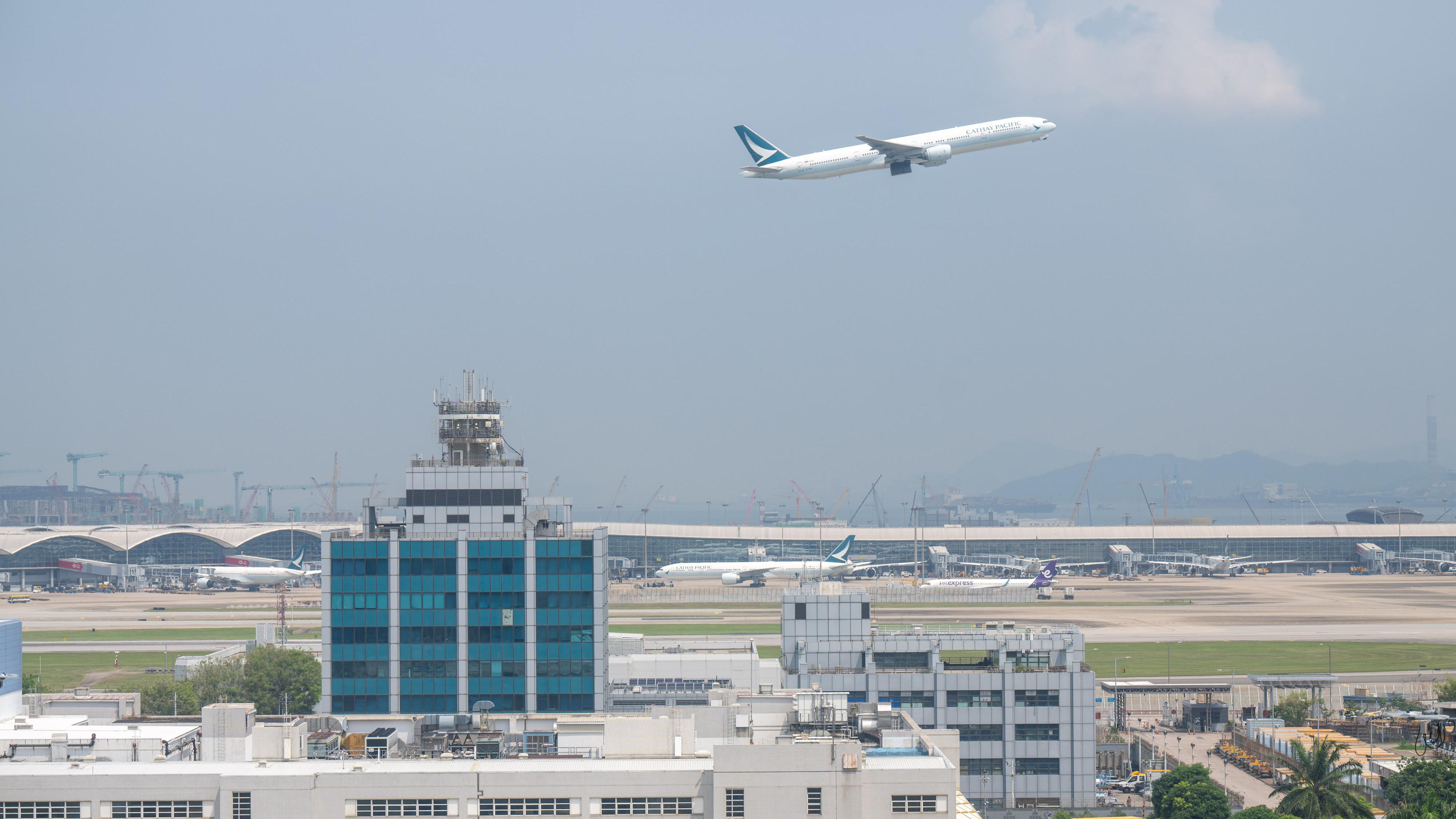 國泰及快運去年共載客2800萬人次 飆31%