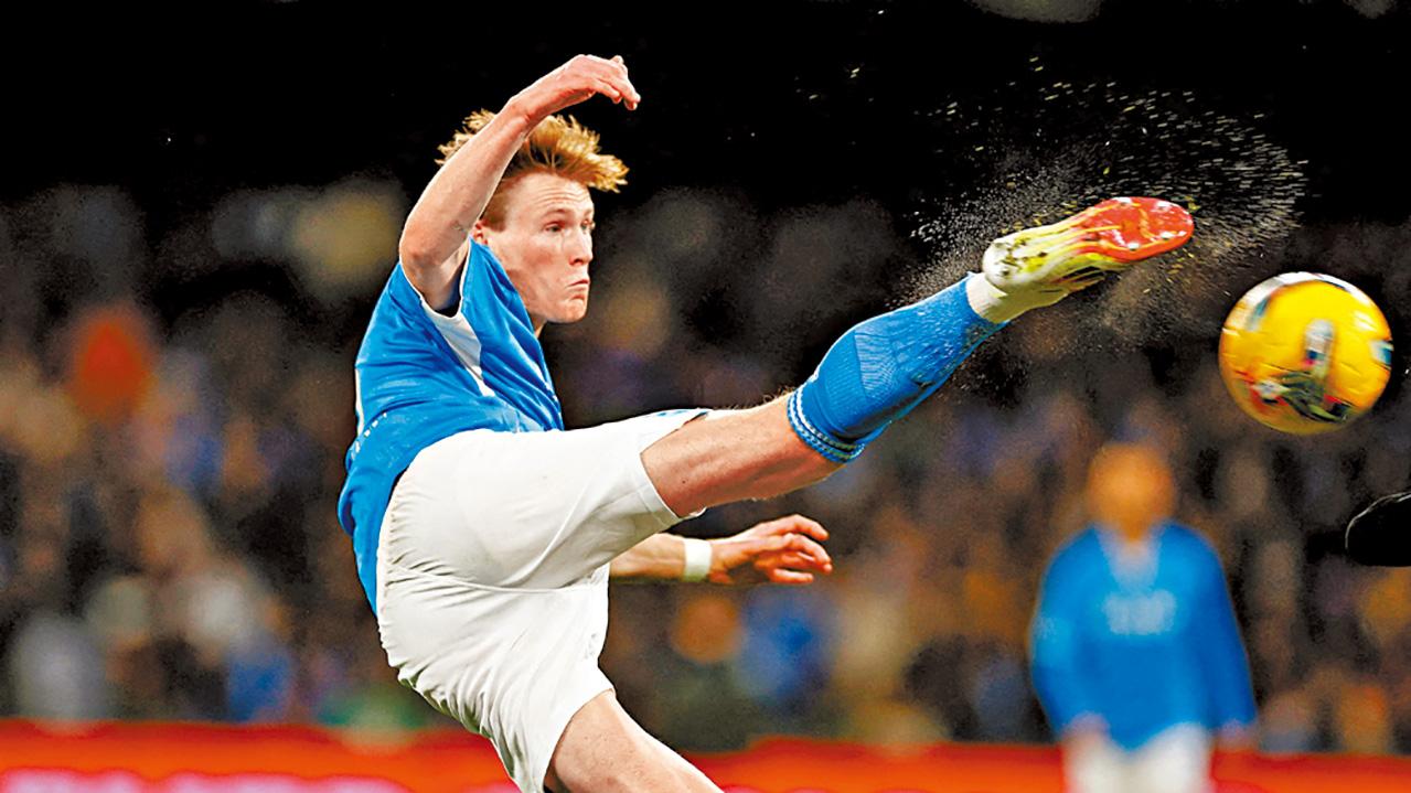 意甲｜主場鬥祖雲達斯 拿玻里「細」意濃郁