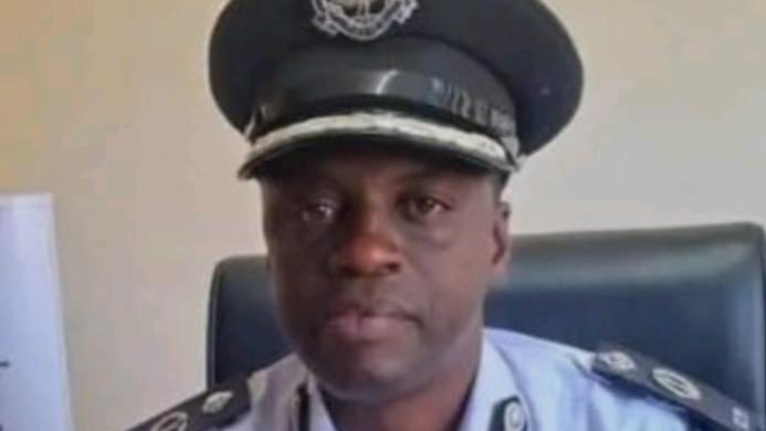 非洲國家贊比亞拘捕一名警員，被指在新年釋放多名囚犯。(FB)