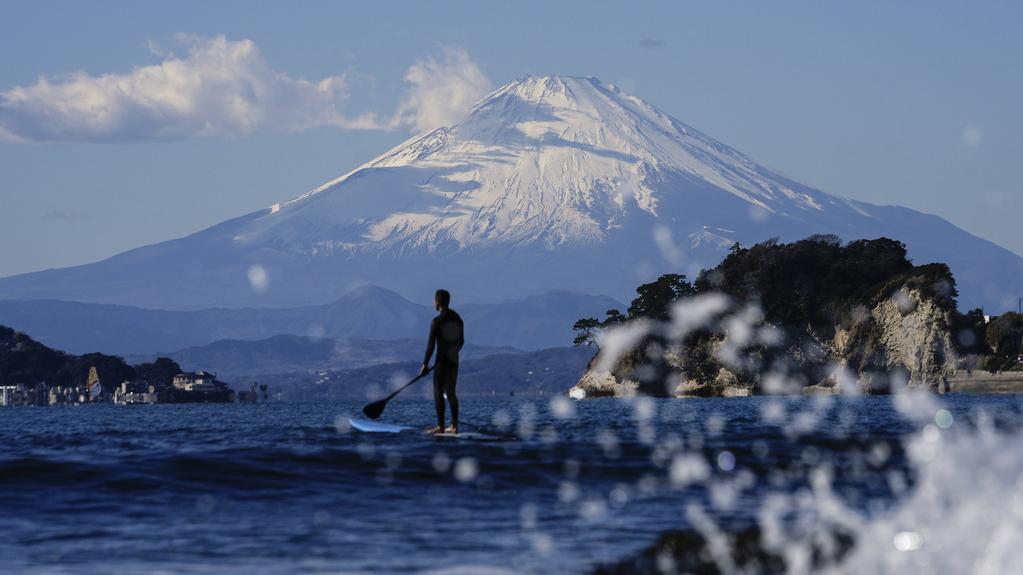 日本鐮倉拍攝的富士山。(美聯社)