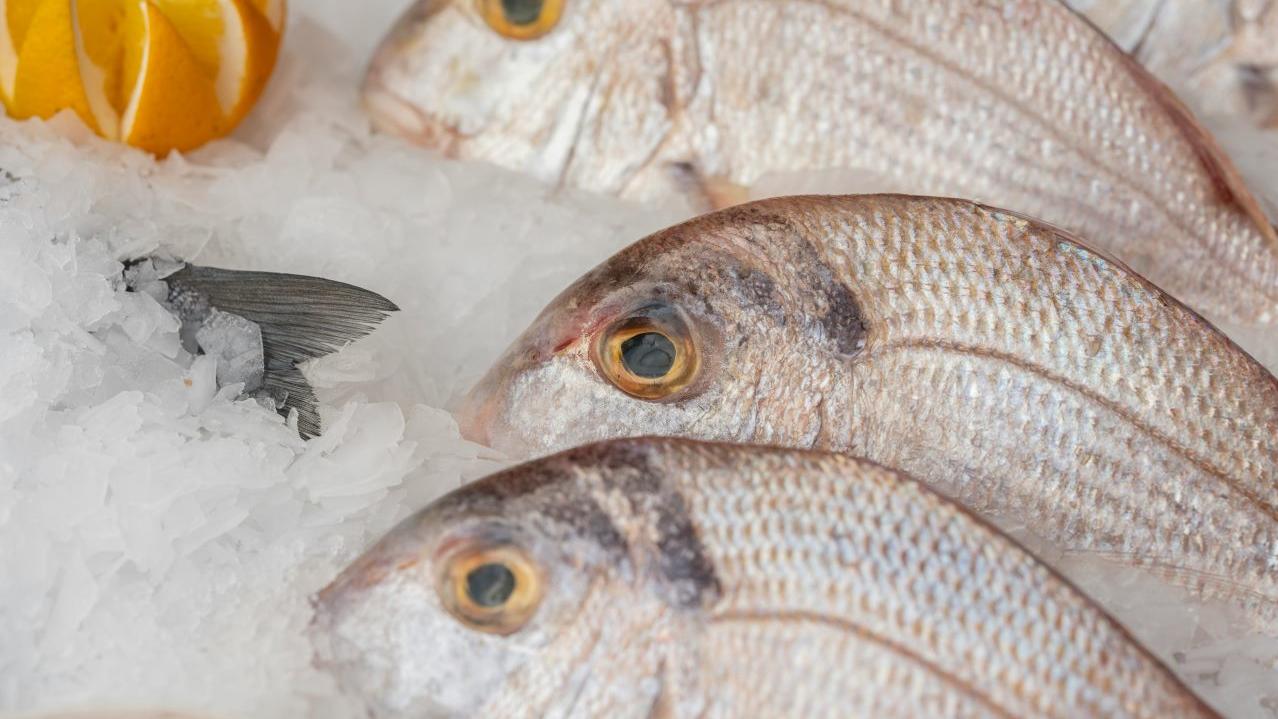 賀年菜「年年有餘」惹禍 浙江醫院除夕一晚拔17條魚骨！