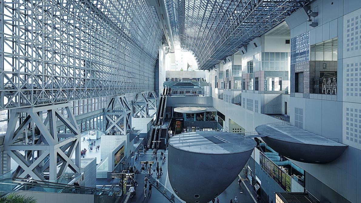 原廣司代表作之一京都車站。(互聯網)