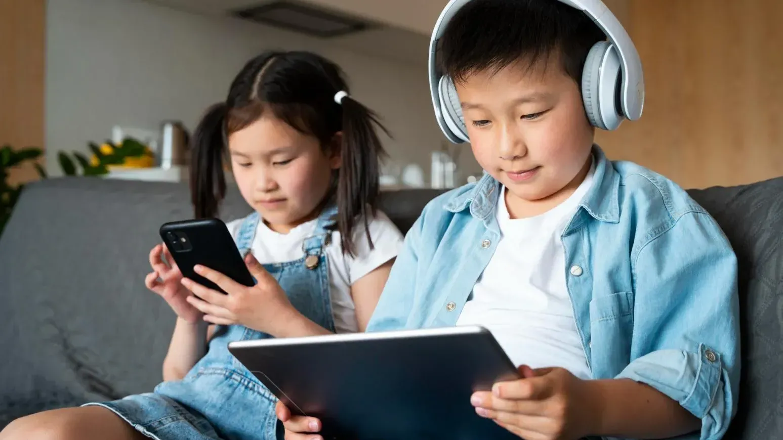 騰訊升級人臉識別炸彈鎖　促未成年人嚴守「寒假限玩令」