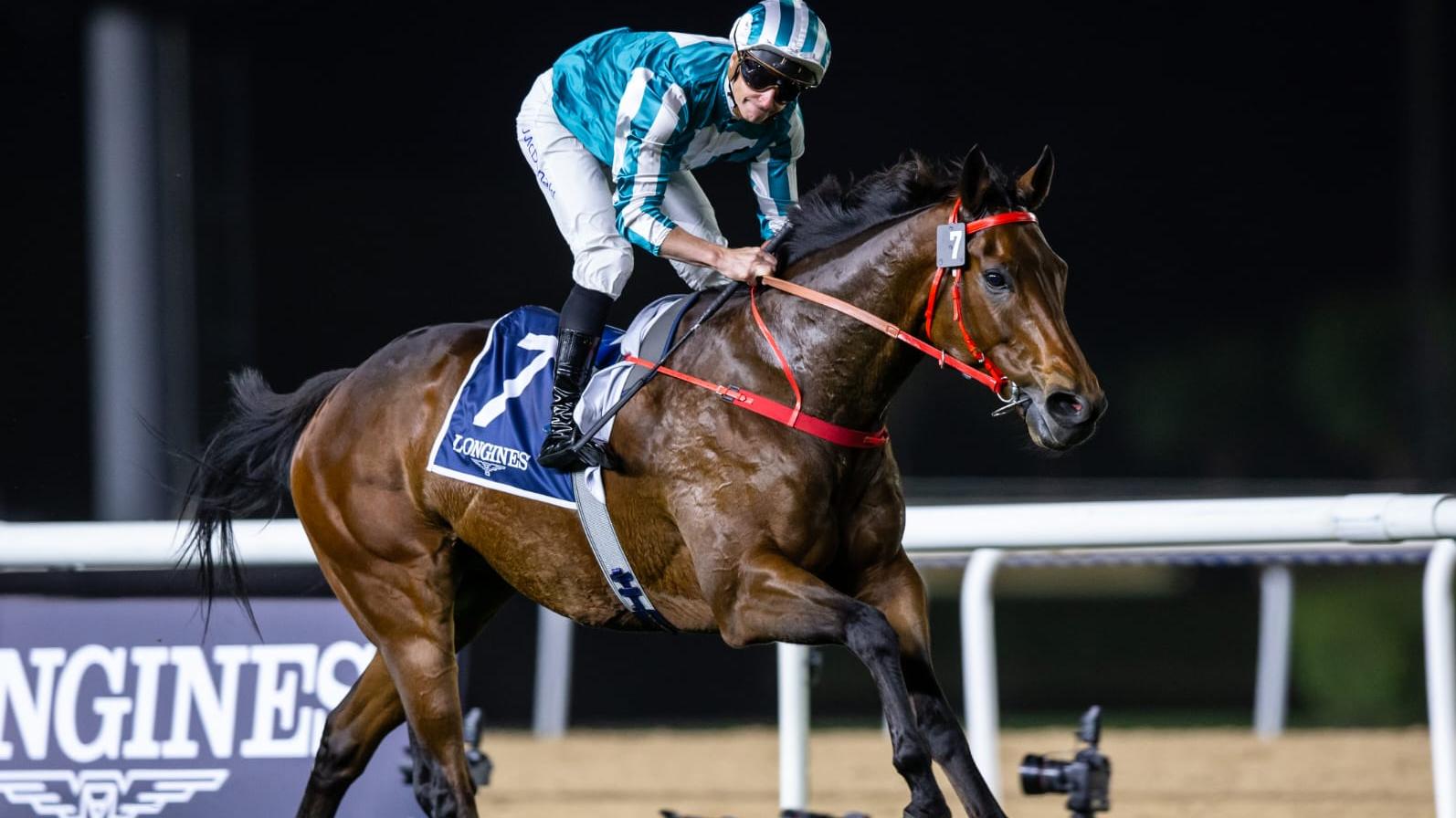 「浪漫勇士」再創香港賽馬歷史新一頁，揚威杜拜勝出一級賽並刷新場地紀錄