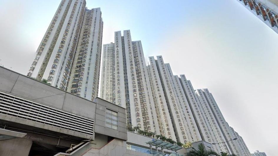 屯門海翠花園兩房獲同區居屋客以430萬元承接，升級換私樓。