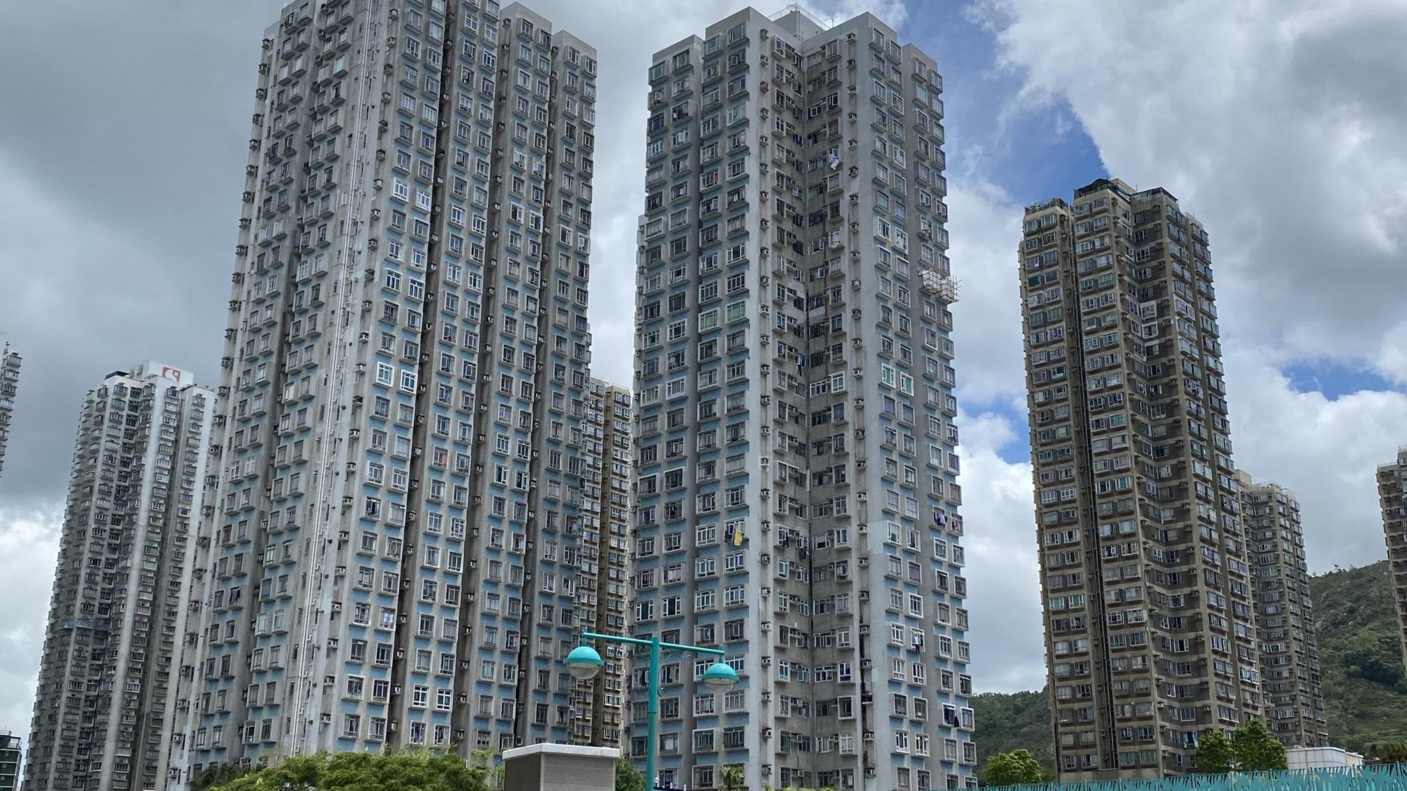 屯門時代廣場兩房低層戶，獲兩名泰籍空姐以1.2萬元合租承接，呎租逾38元。