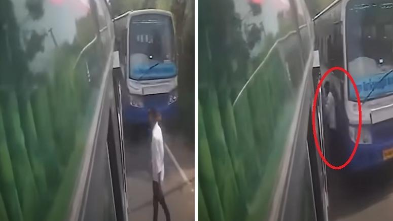 男子過馬路，險些被從後方衝上來的巴士撞倒，結果夾在兩巴之間的罅縫。(互聯網)