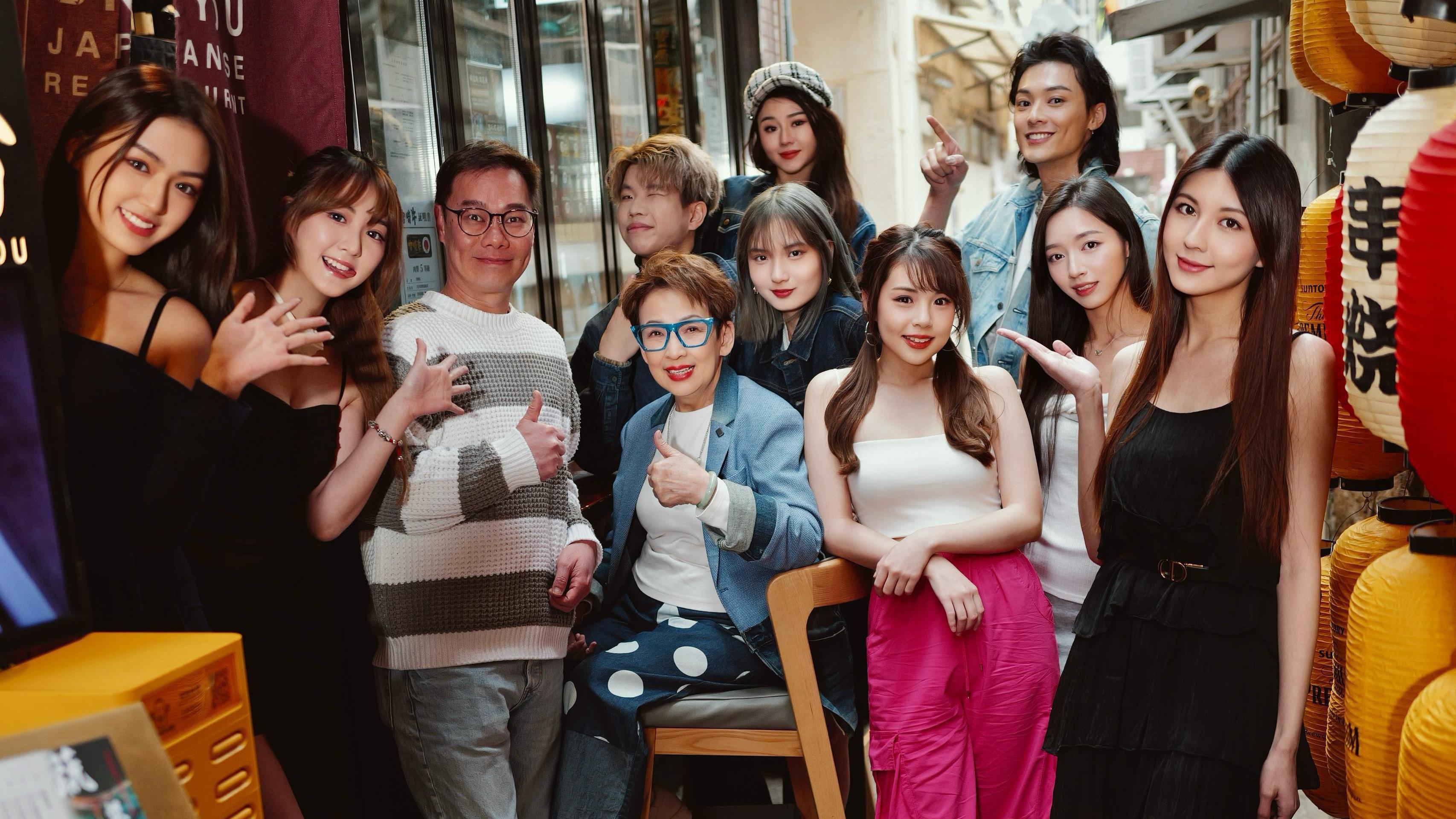 馮素波「潮而不老」首參與真人騷網絡飲食節目 與年輕網紅謝高晉楊埕等比併廚藝