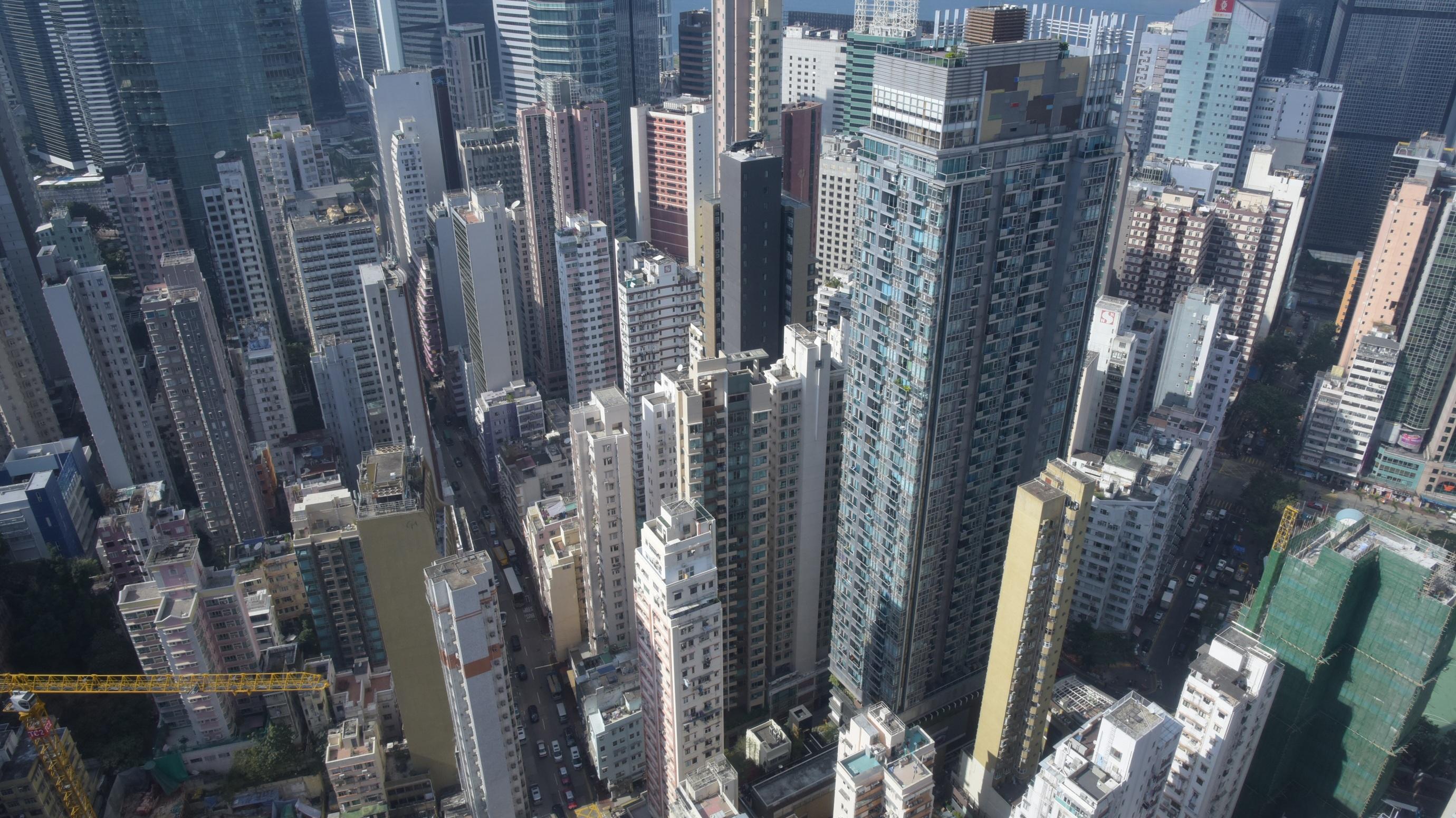 官方數據可靠 住宅樓市已供過於求！