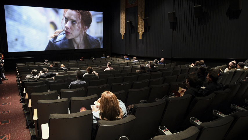 戲院開場前竟播25分鐘廣告！男子怒告勝訴 賠償金額曝光