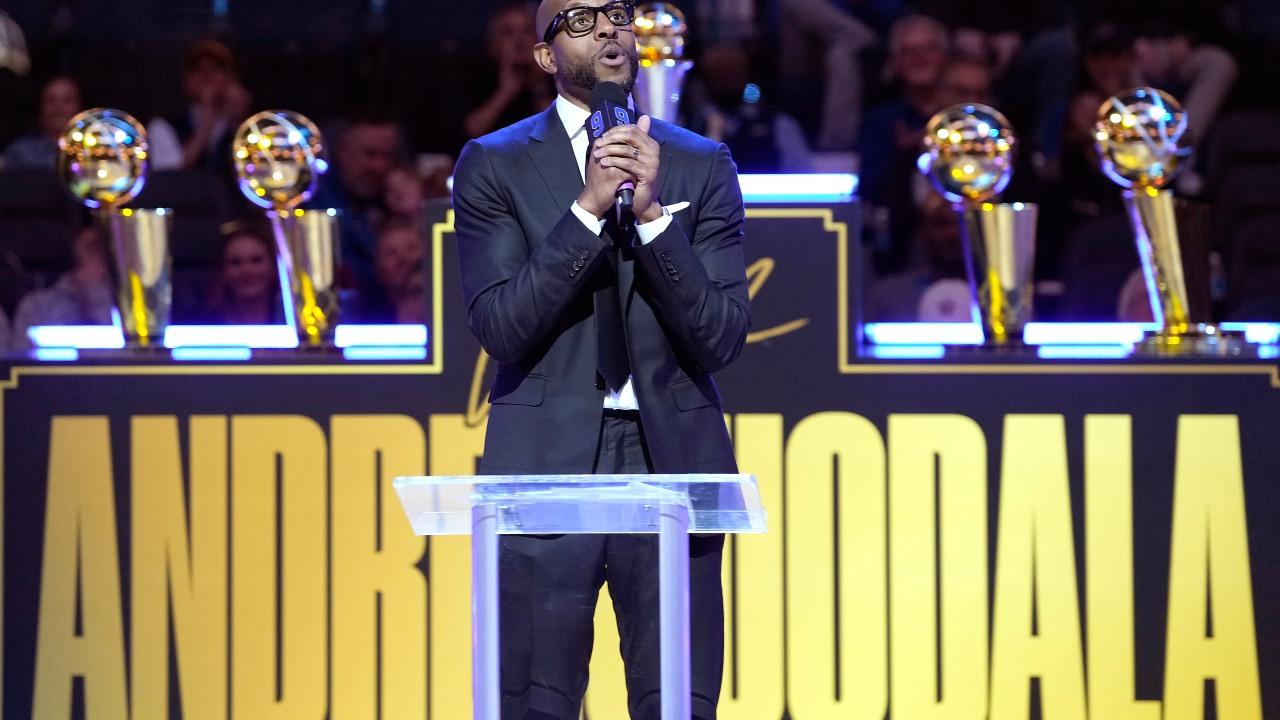 NBA︱伊古達拉勇士9號球衣退役 居里K湯臣出席