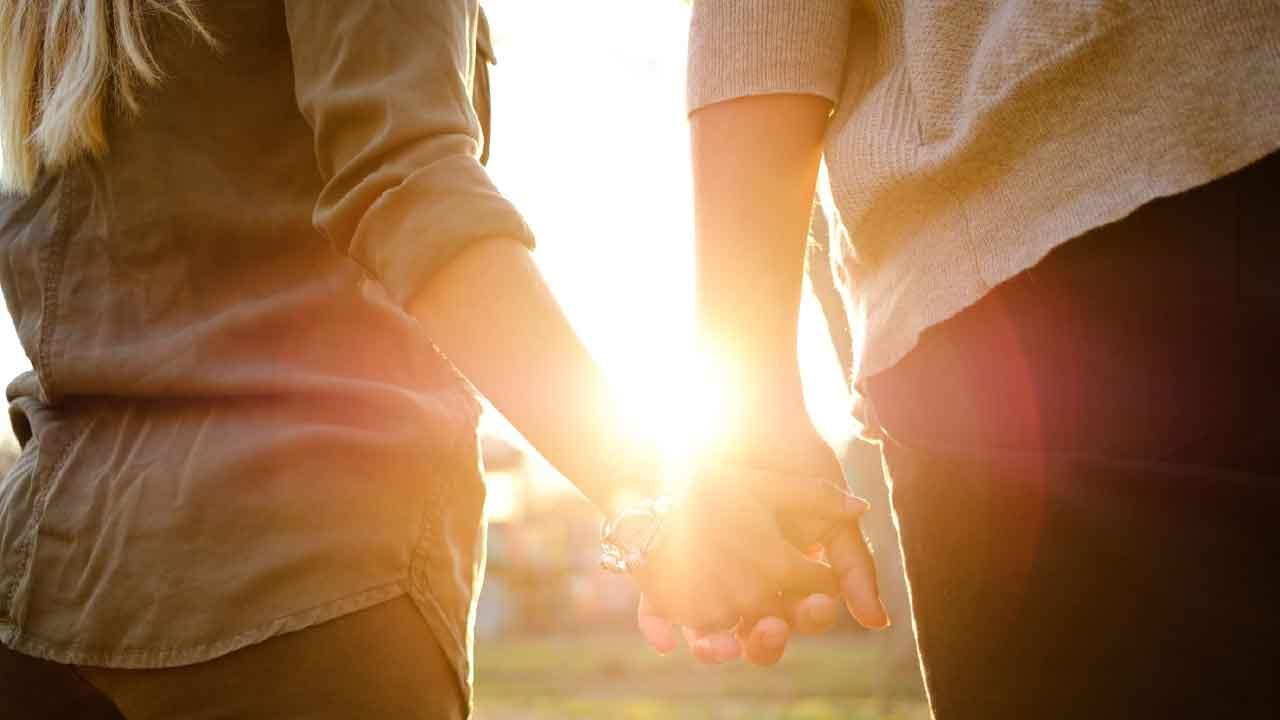 香水與愛情的辯證課