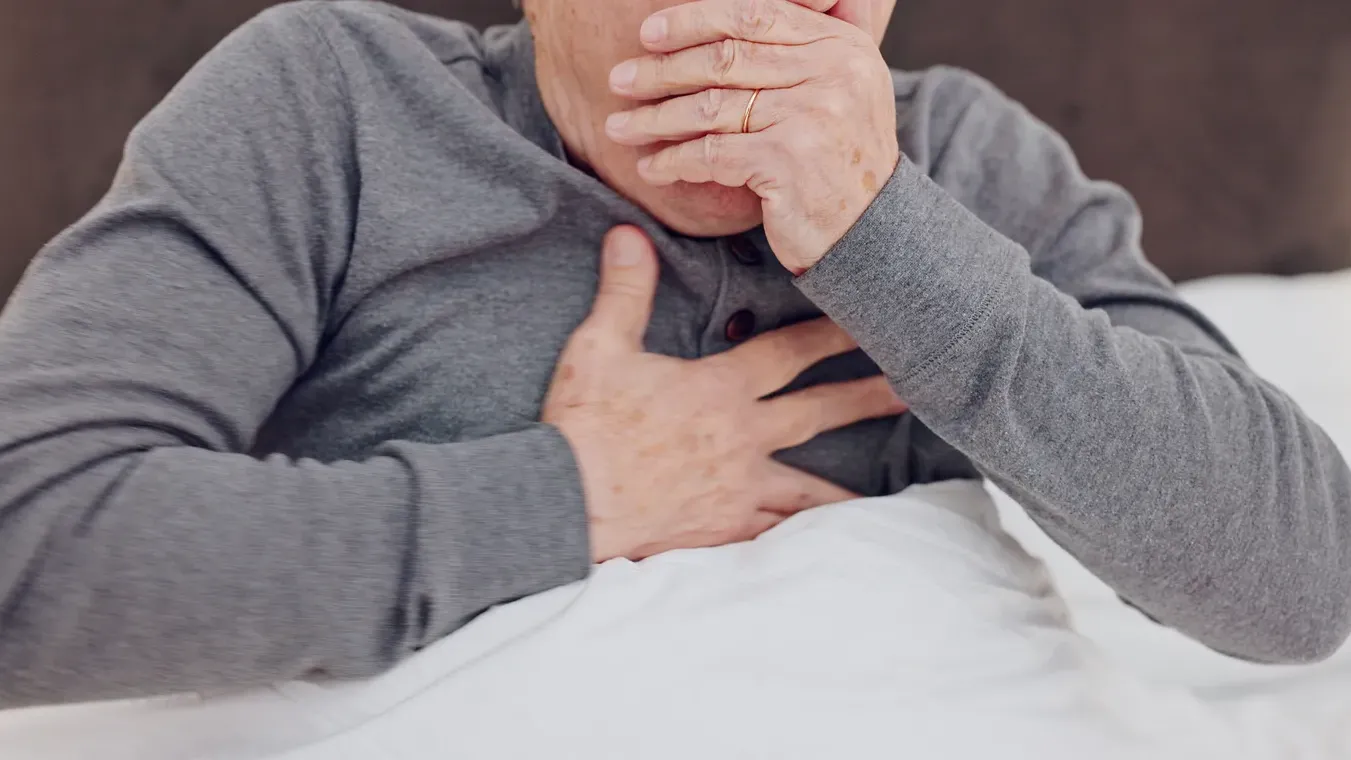 不只感冒！咳嗽可能是胃酸倒流、肺癌等　點分？4重點醫生評估必問