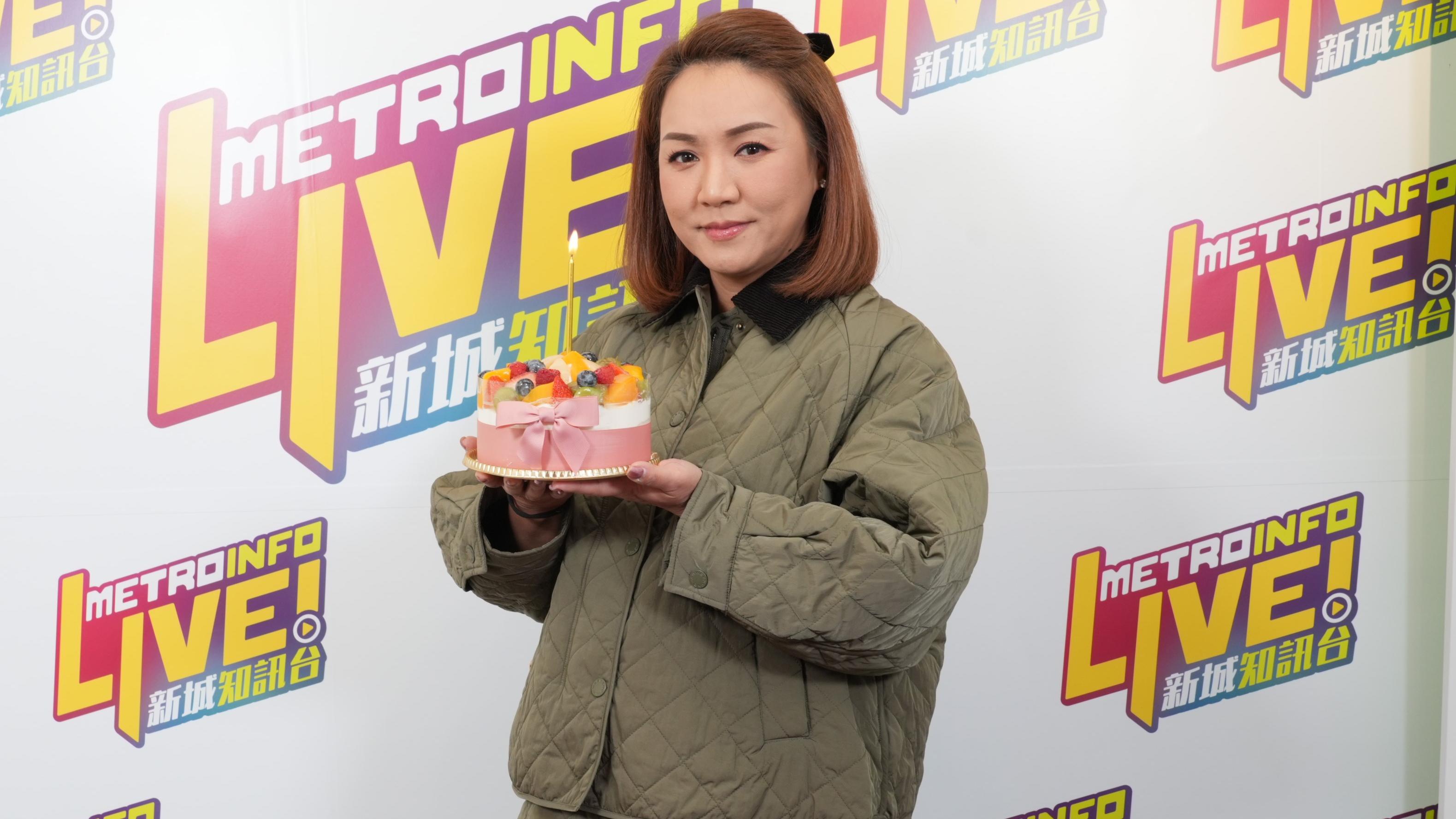 黎瑞恩考緊旅遊巴牌 夢想開「老人樂園」讓長者安享晚年