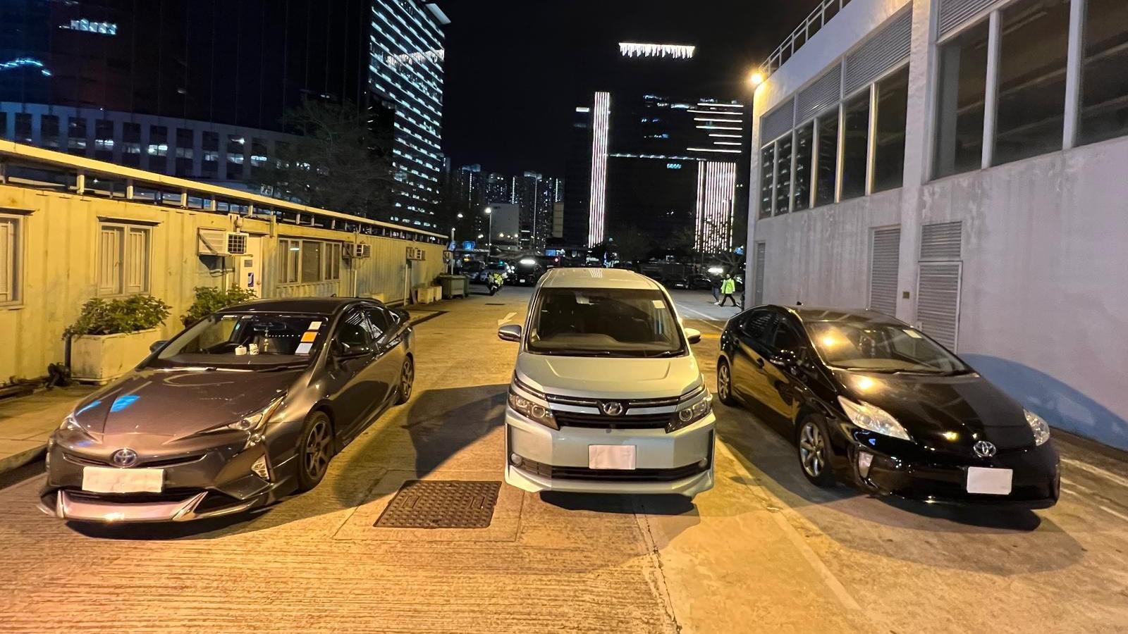 警方扣查3輛車作進一步檢驗。