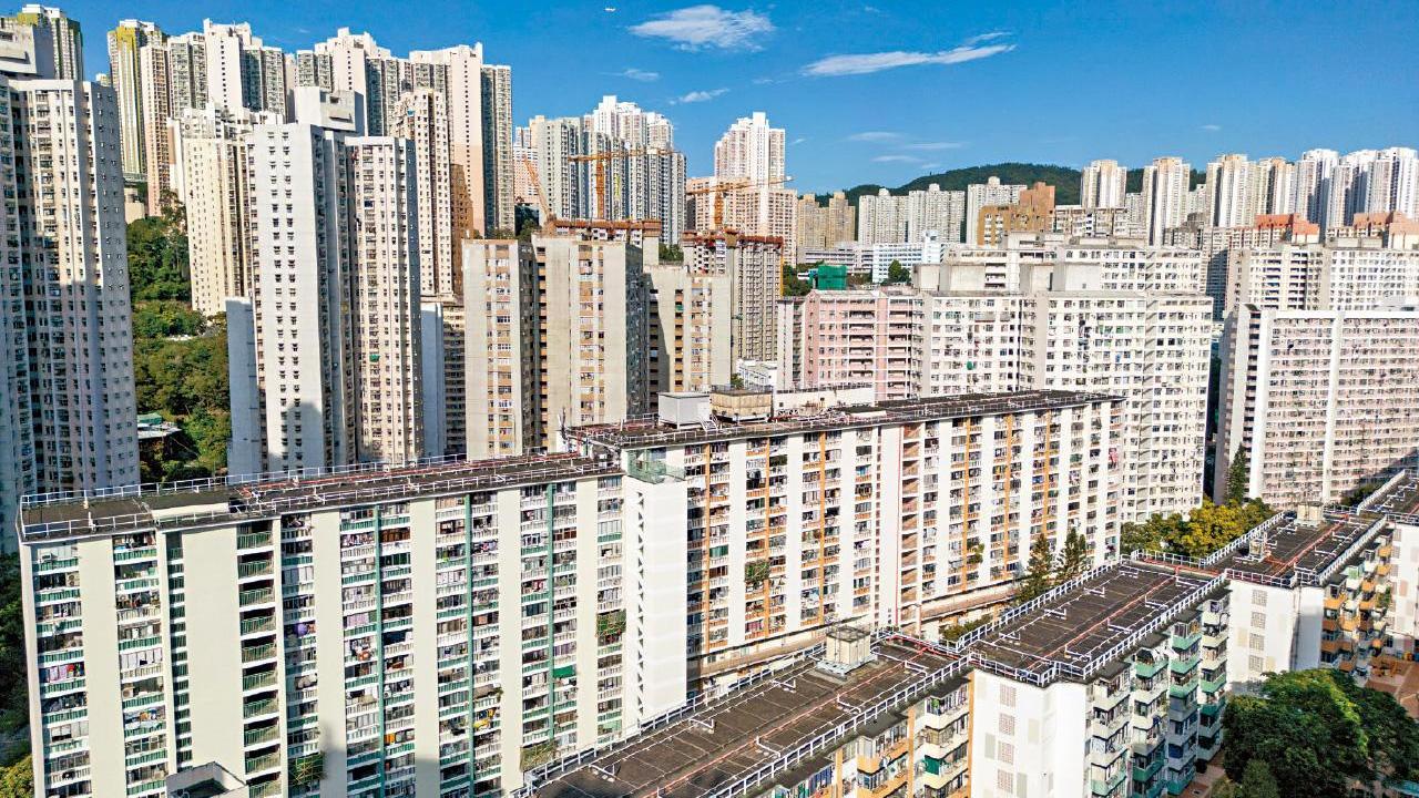 去年二手公屋及綠置居買賣登記升28.4%，錄1,222宗，創10年新高，居屋亦則升4.1%，錄5,959宗。(資料圖片)