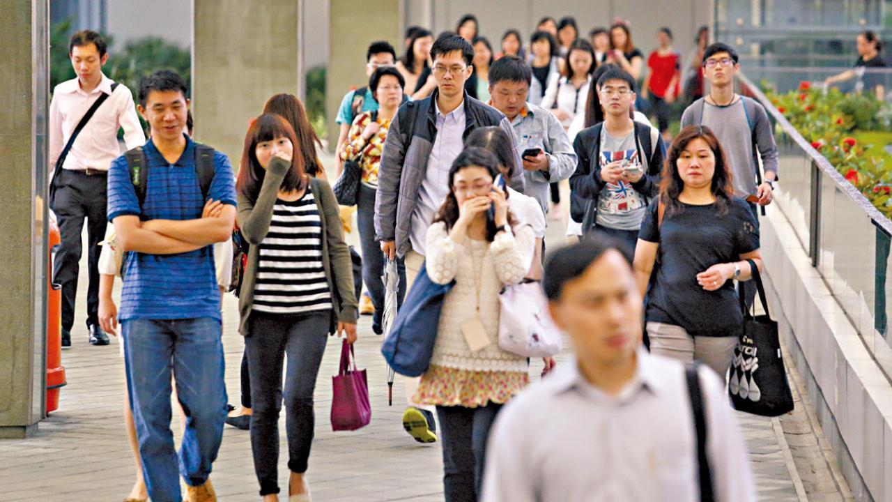 林順潮建議公務員凍薪，如財政仍欠佳3年內共減薪8至10%