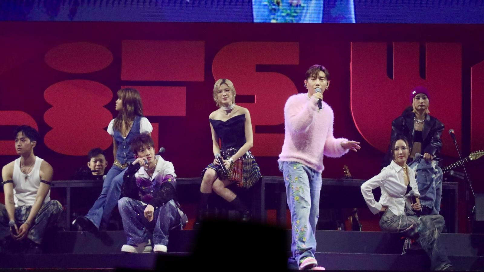 華納演唱會｜陳蕾MC張天賦洪嘉豪限定跳唱全場High爆 Moon Tang Gareth.T分手後再合體(有片)