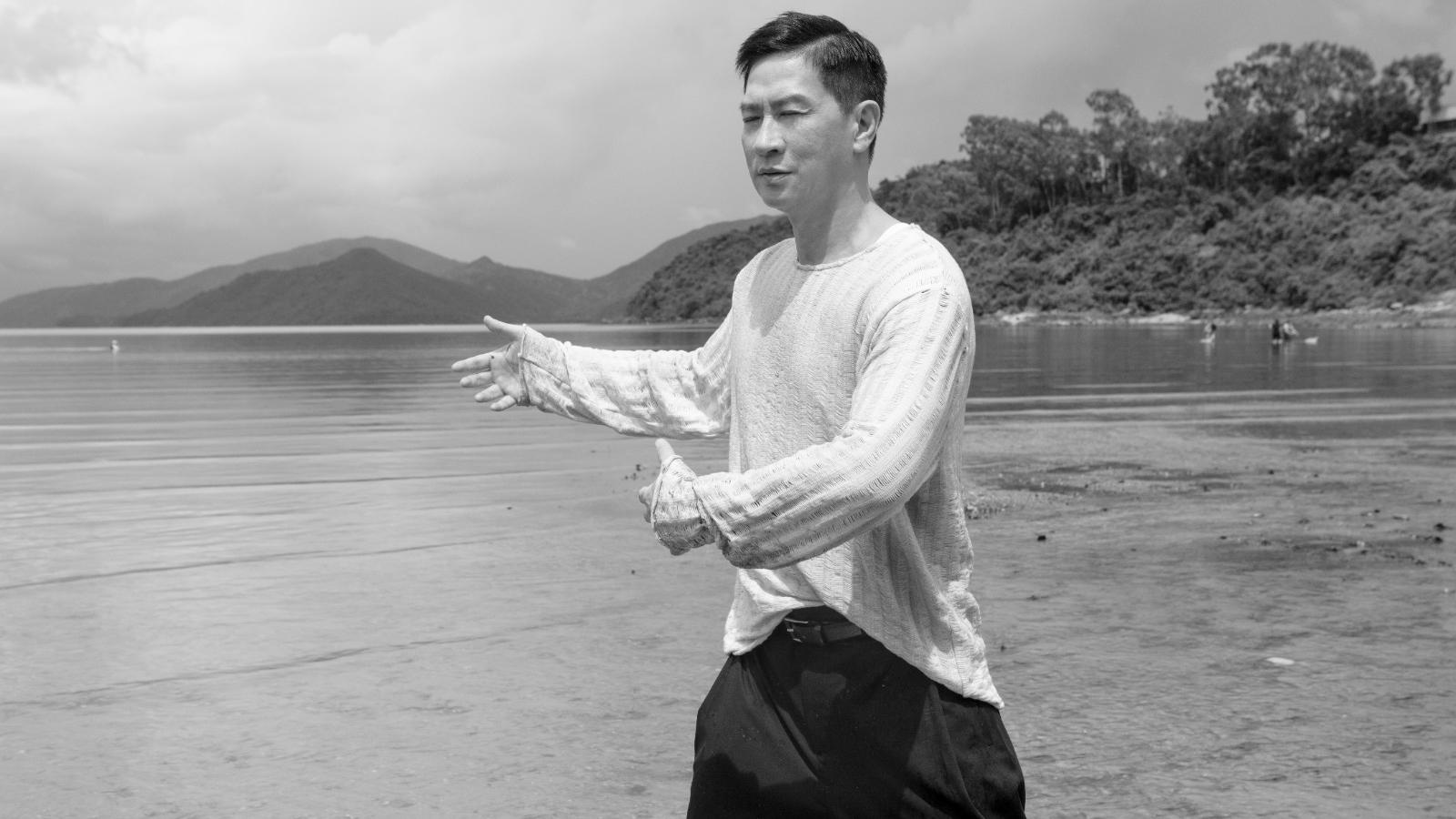 張家輝為電影《贖夢》四重身份於一身 再開金口唱主題曲邀陳法拉拍MV