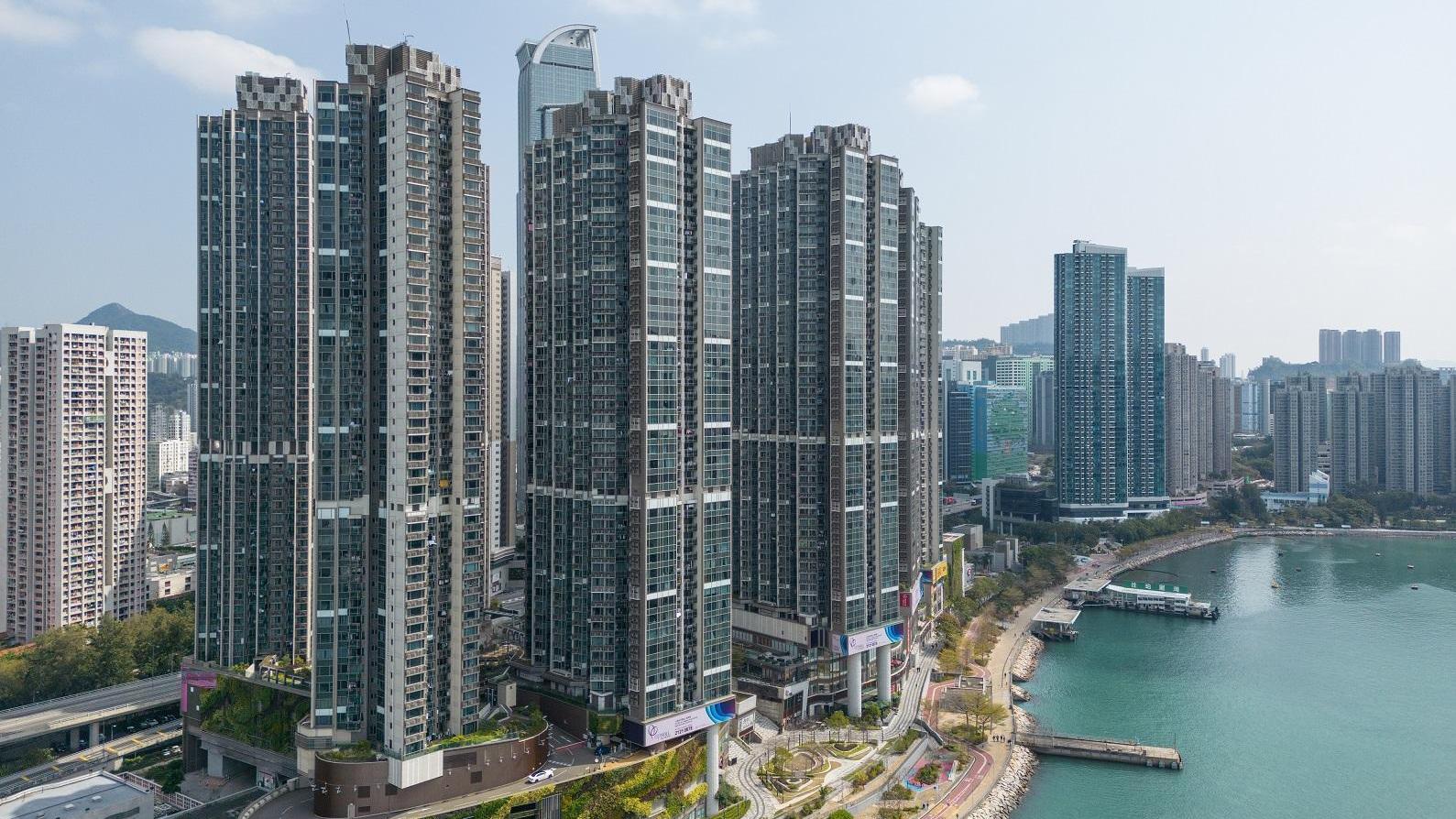 荃灣海之戀‧愛炫美低層海景兩房戶，作價826萬元，一手業主8年帳面僅賺11萬元。