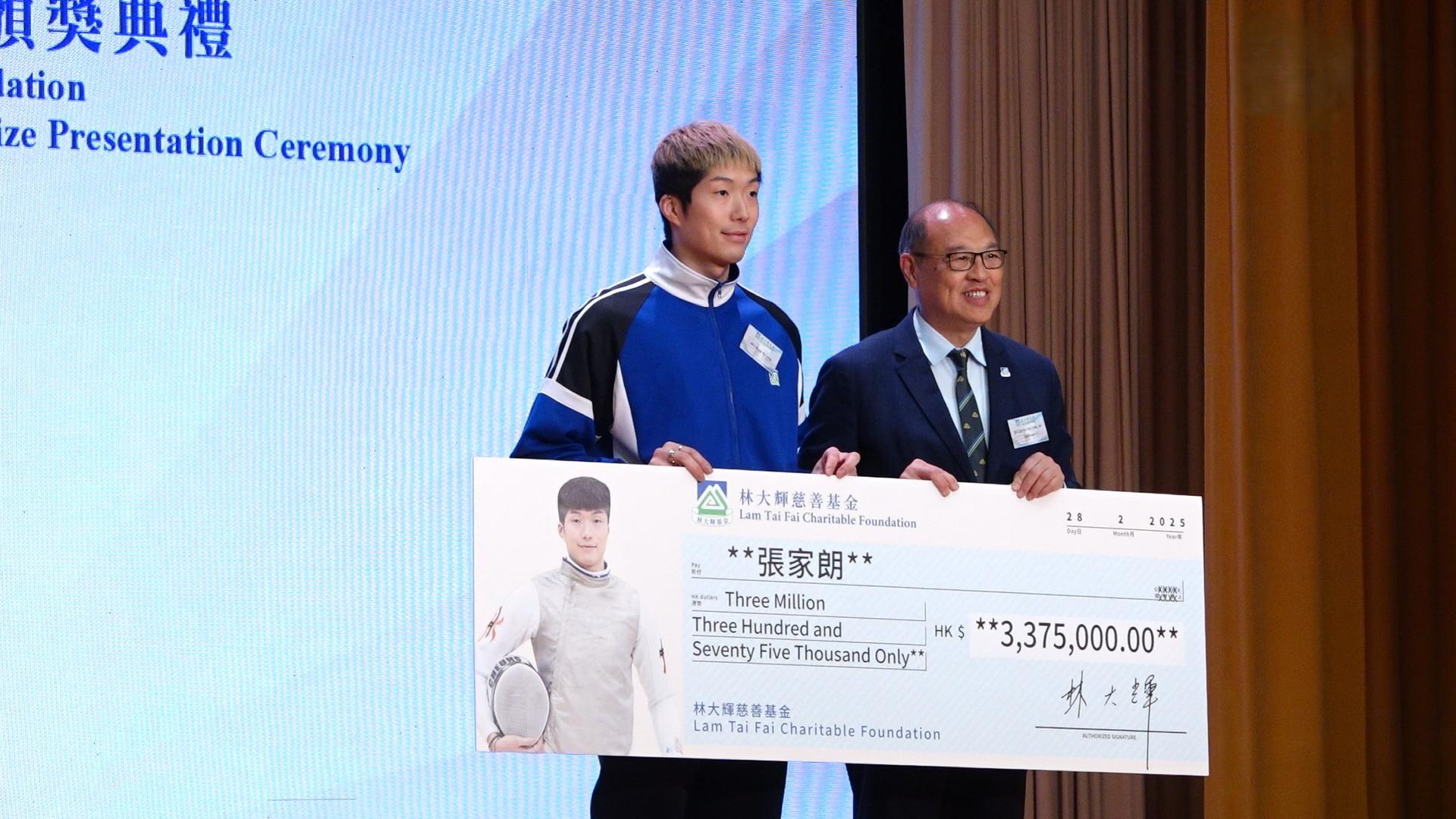 張家朗勉勵學生勿忘初衷　人生有不同挫折但不要氣餒