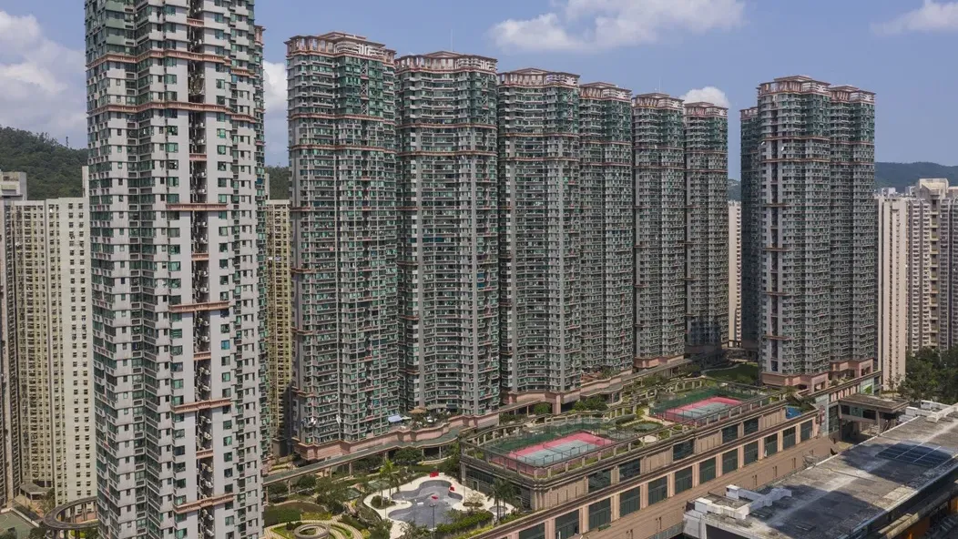 將軍澳新都城2期車位最新成交價85萬元，以現時市值月租約3,400元計，租金回報料有4.8厘。