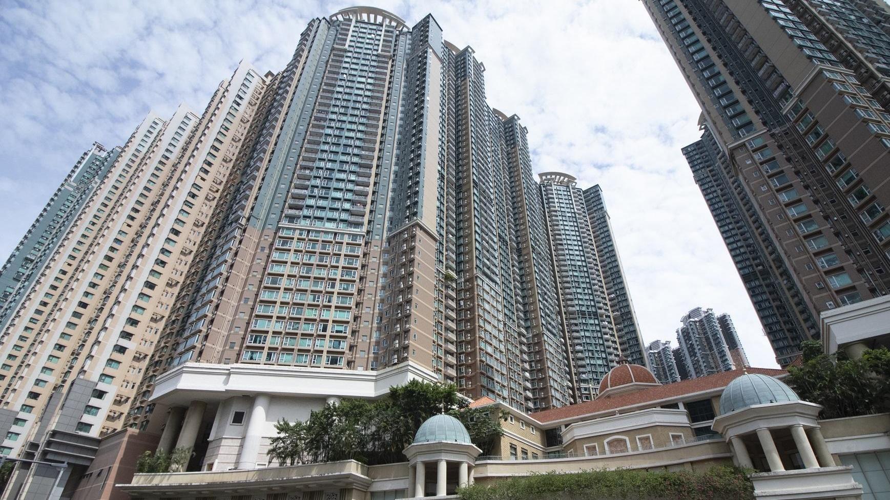 西九「四小龍」之一泓景臺錄低層兩房戶獲利成交，逾15年升值一倍。