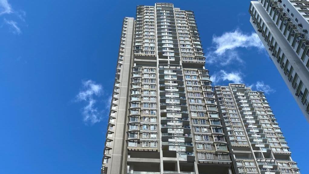 鰂魚涌逸樺園套三房山景戶，獲中環上班的內地專才以4萬元承租，呎租近49元。