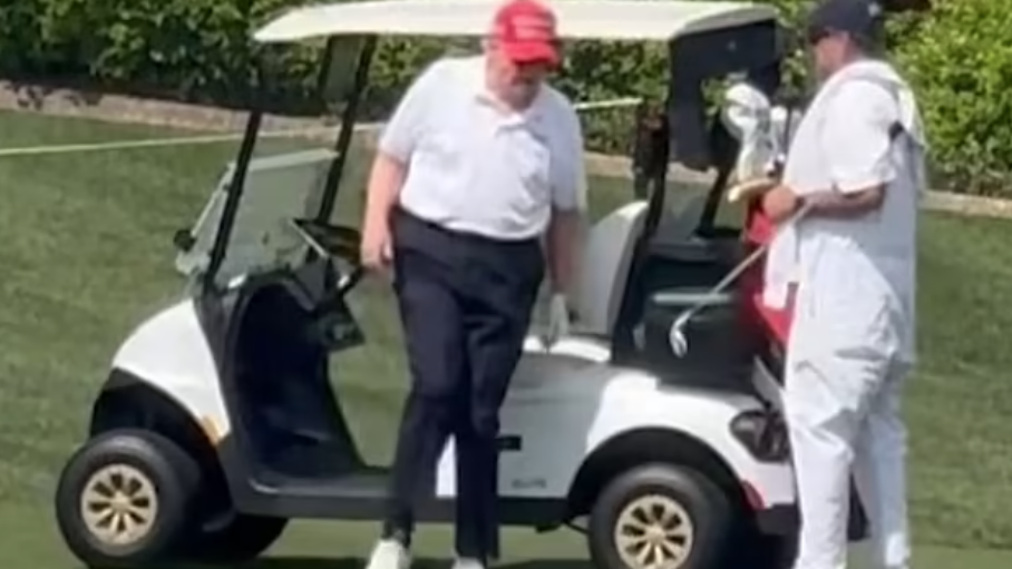 特朗普打高球「跛腳行」片段瘋傳 網民關注健康狀況(有片)