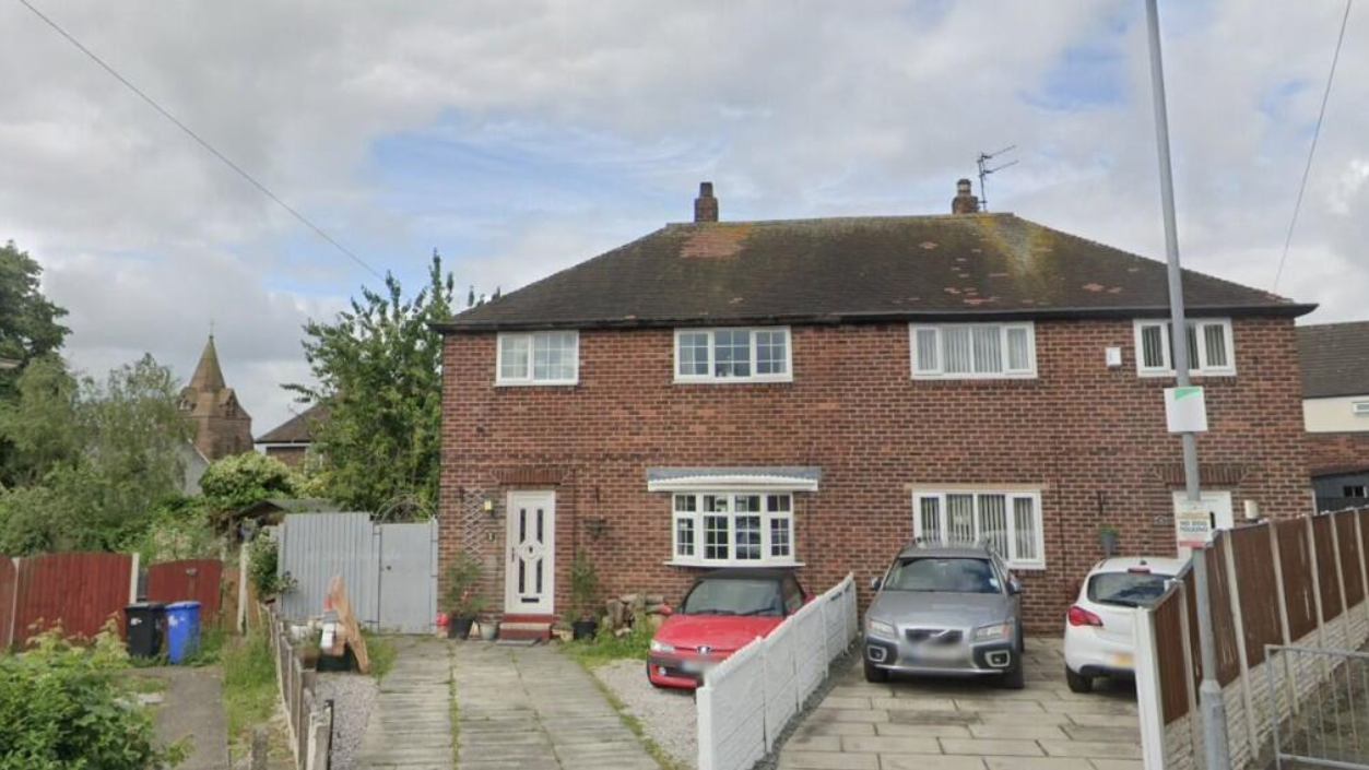 英國物業｜3房大花園半獨立屋僅售186萬 客廳品味「獨特」得嚇人