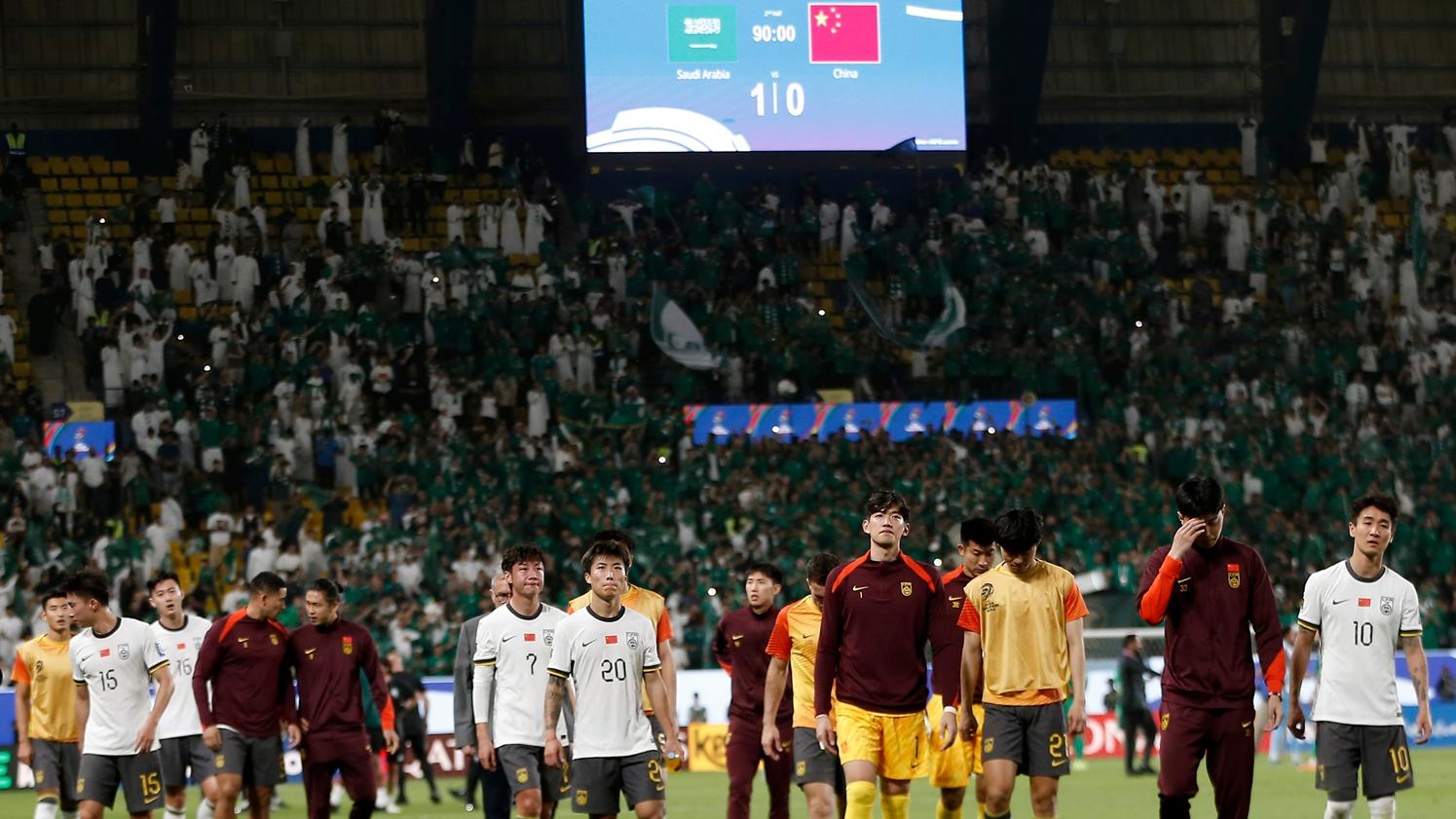 中國隊作客0:1不敵沙特阿拉伯。(新華社)