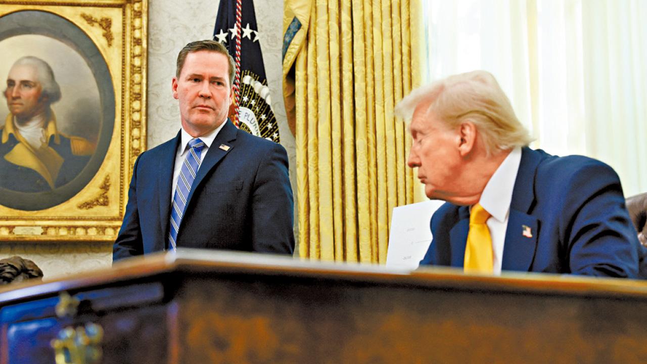 Signal內討論空襲胡塞武裝 白宮誤加傳媒老總入群 洩軍事機密