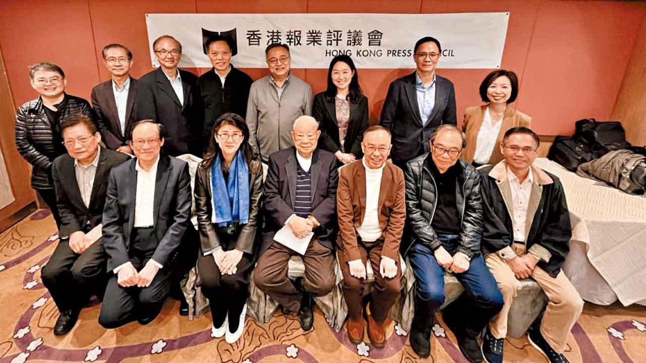 報評會改選 彭韻僖連任執委會主席