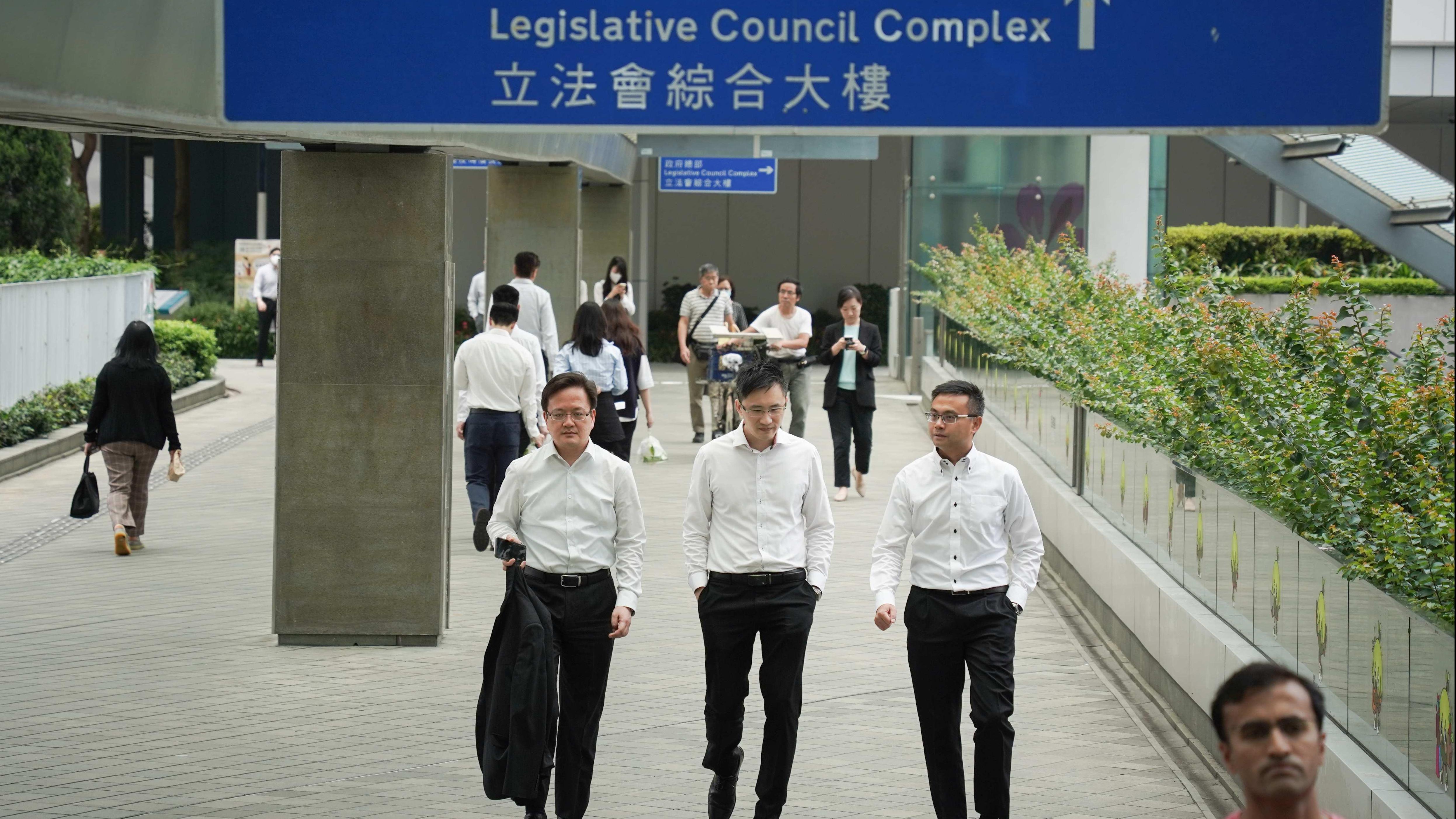 網上流傳政府會整合「文書助理」職系，政府澄清並報警處理