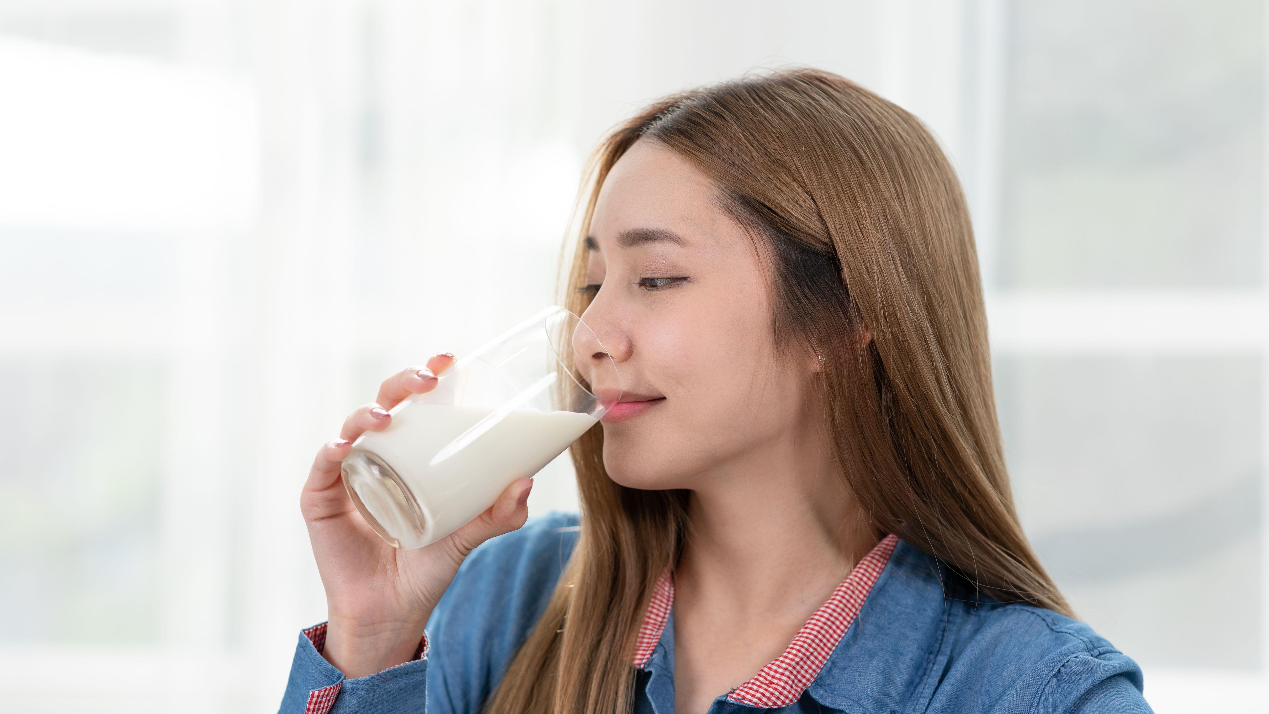 鈣 腎結石 攝取 蛋白質 飲水 飲食 草酸 加工食品 
