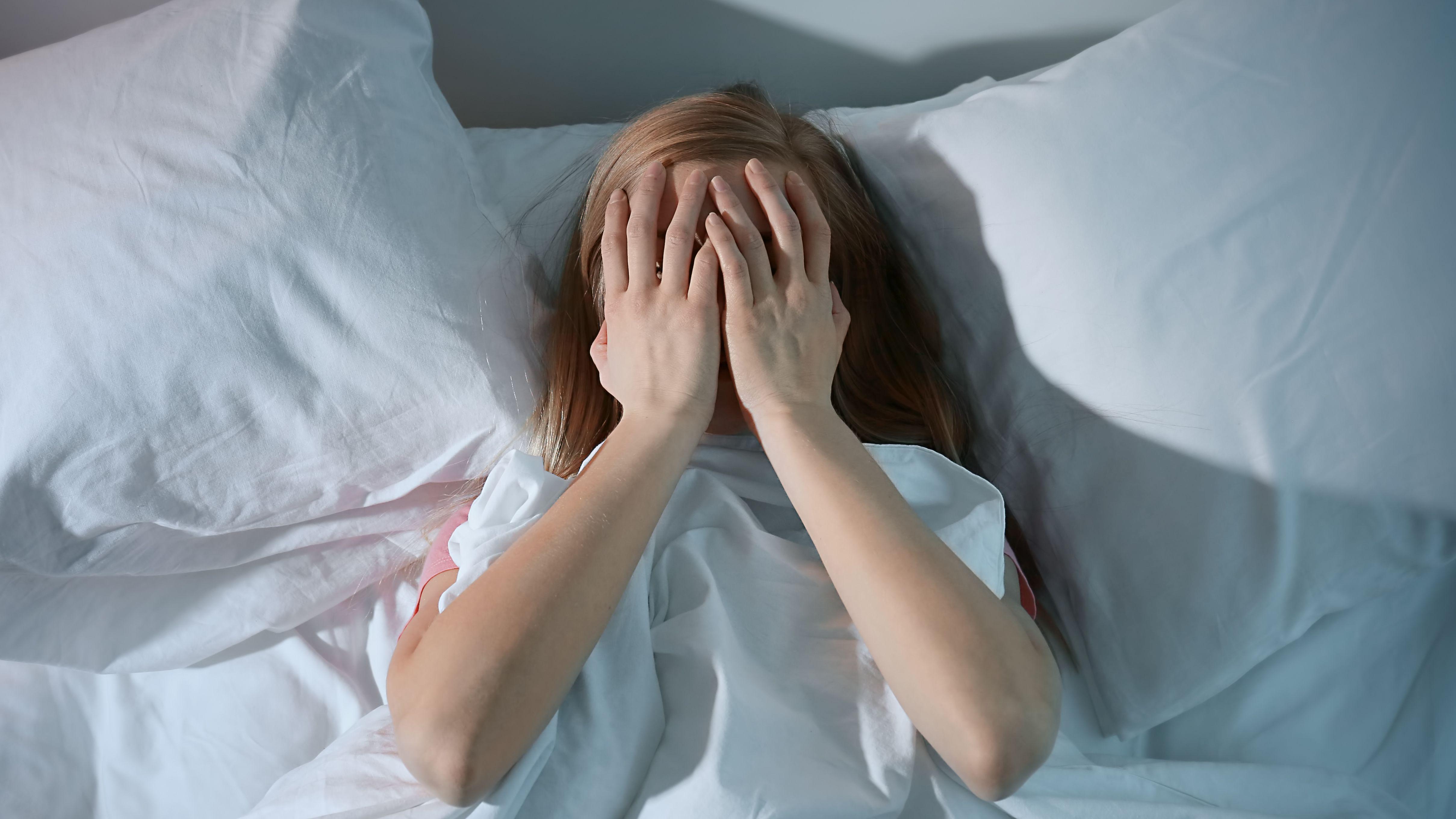 鎂 鎂離子 失眠 經痛 抽筋 蔬菜 含鎂量 鈣 情緒調節