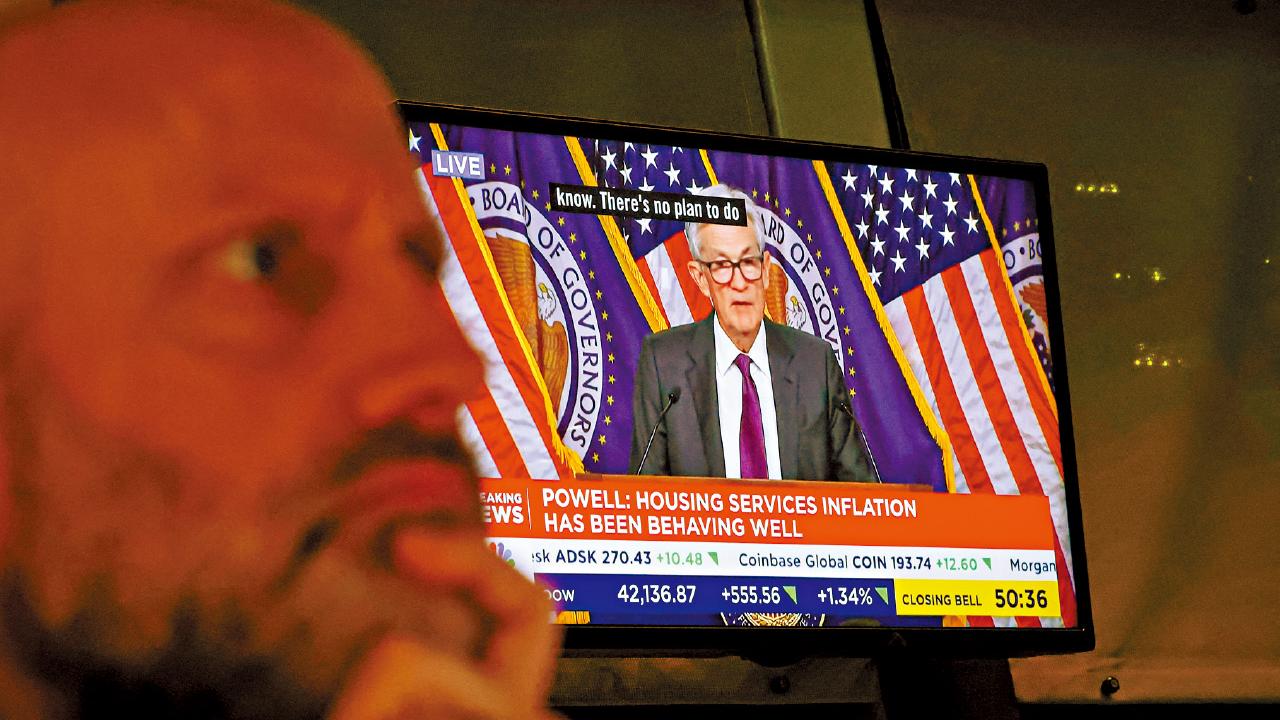 中港息不變 關稅推高通脹 鮑威爾：暫時性料衰退機會低