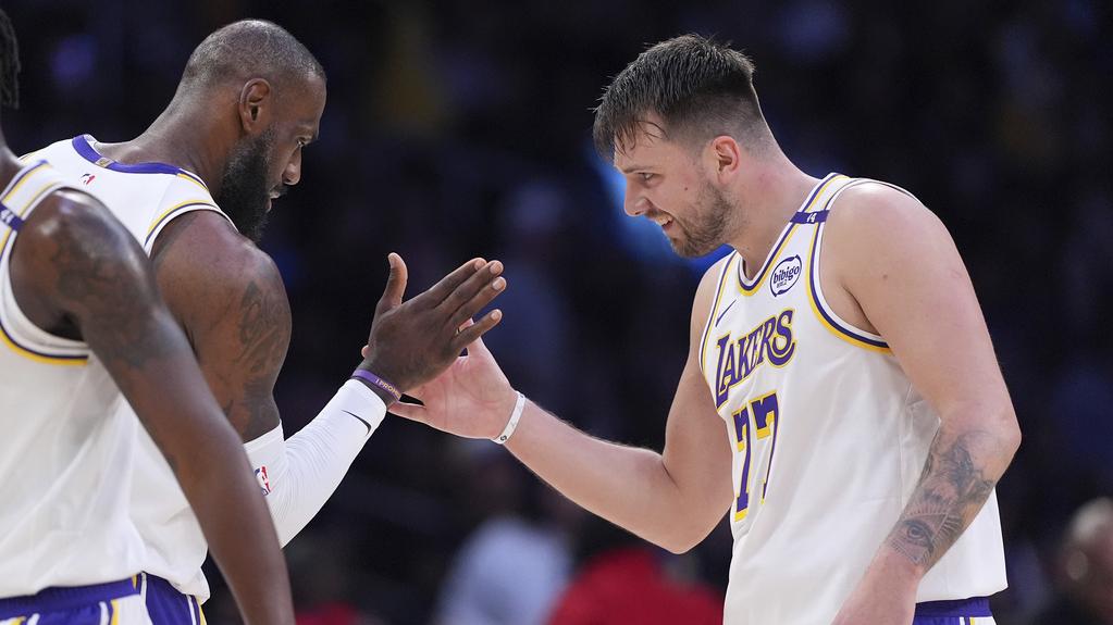 當錫獨取29分帶領湖人擊敗快艇。(美聯社)