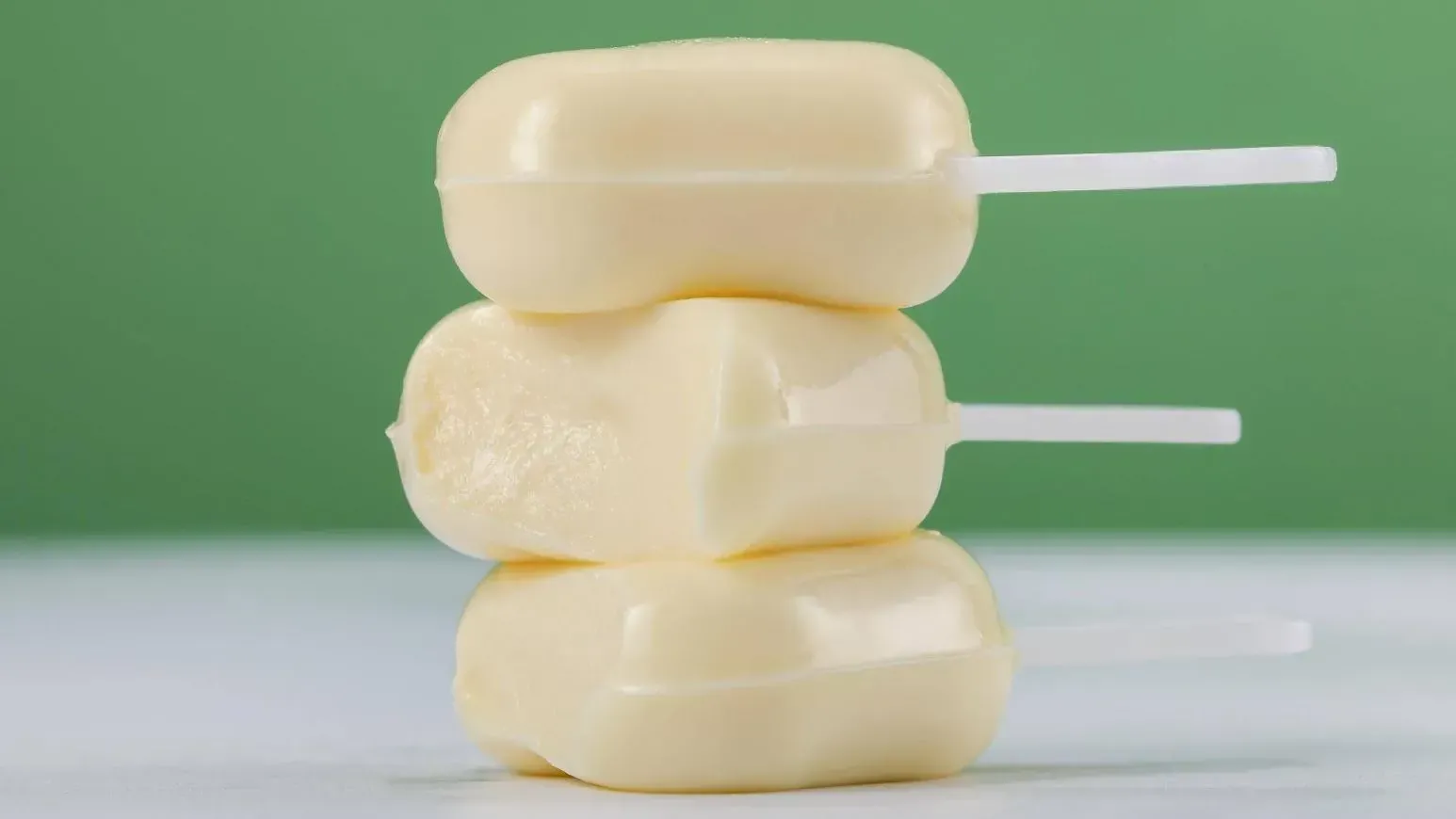 內地2歲男童食乳酪棒太心急卡入氣管　窒息送入ICU搶救仍不治