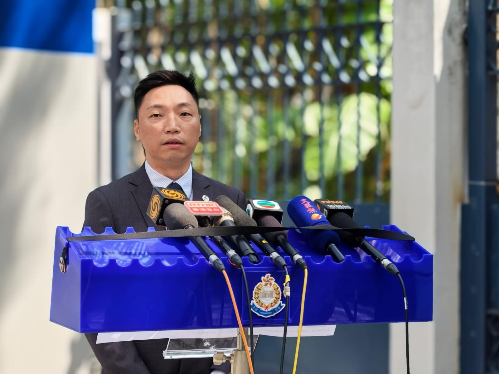 警方偵破45宗詐騙及洗黑錢案件，總損失金額高達1億9千4百萬港元，行動中拘捕54人。圖為油尖警區科技及財富罪案組高級督察關智聰。